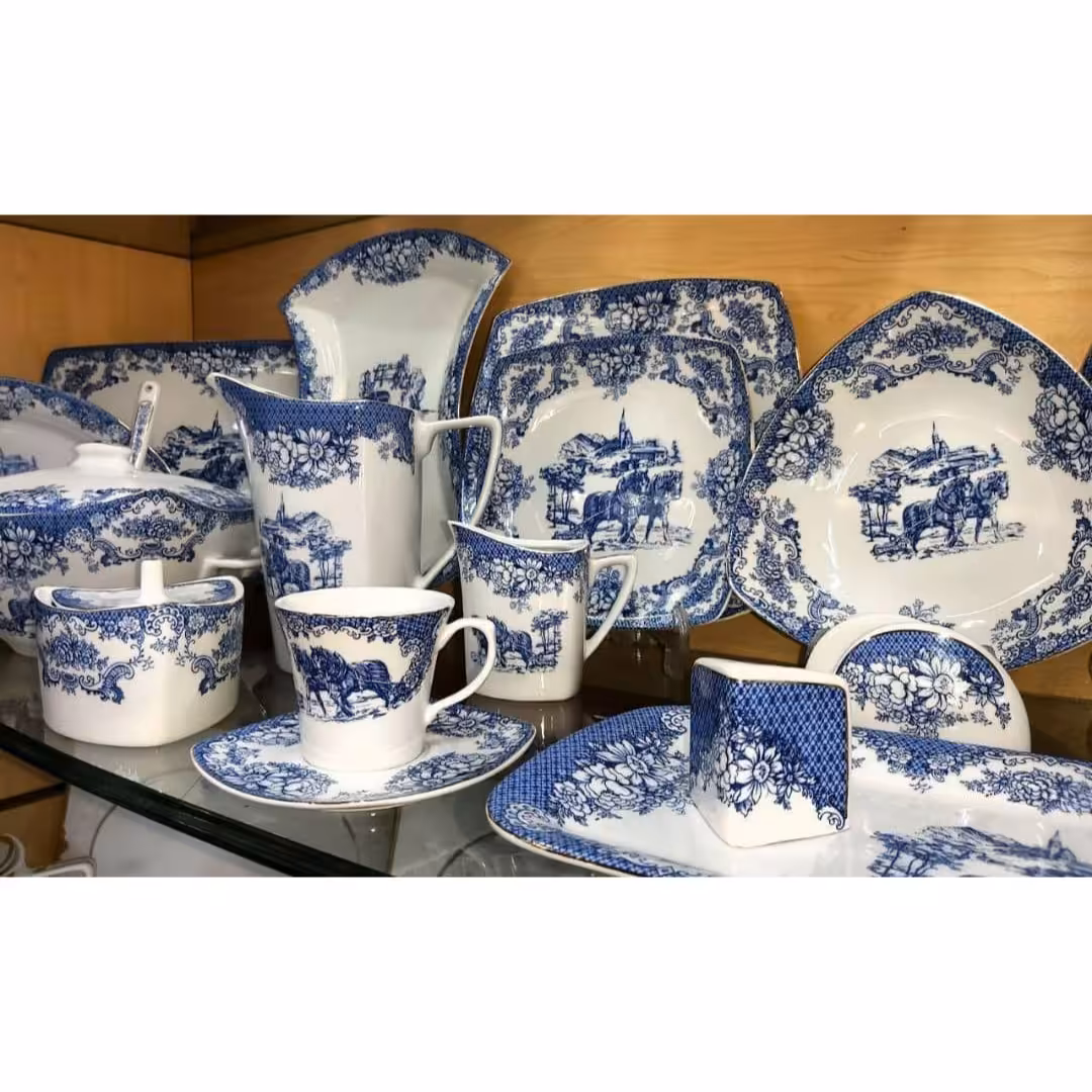 سرویس چینی پردیس ویلیج 12 نفره 105 پارچه(هزینه ی ارسال به صورت پس کرایه) 