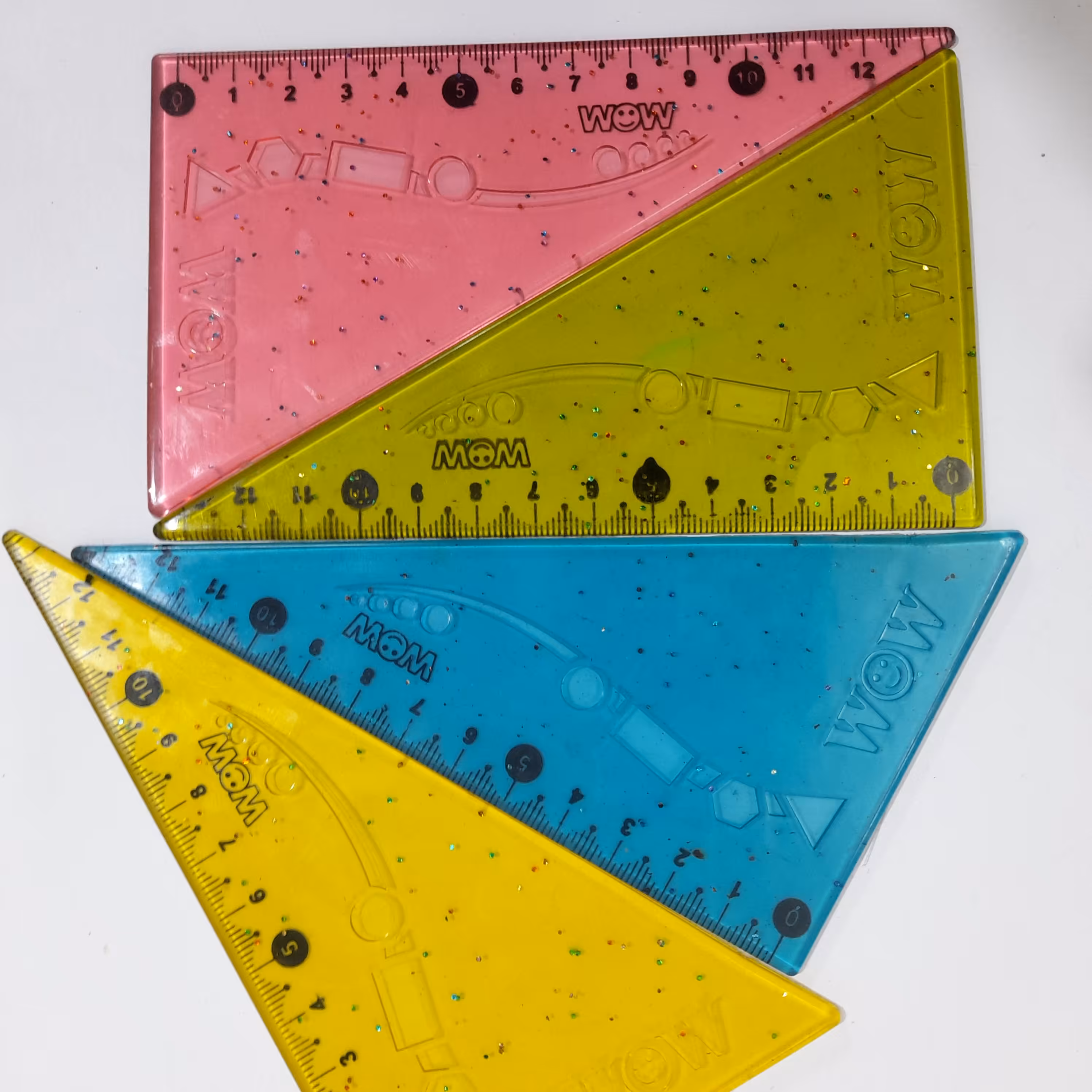 گونیا 
ژله ای اکلیلی براق 