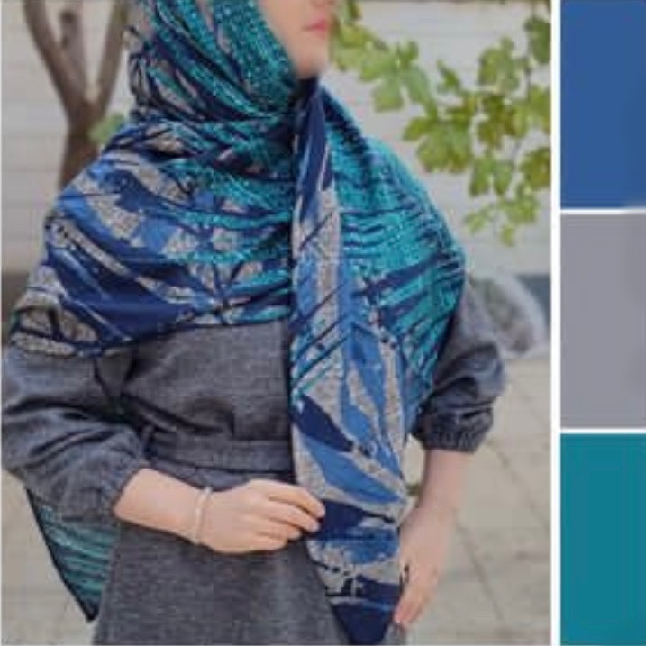 روسری نخی پائیزه
دور دست دوز
با کیفیت و زیبا
قواره دار