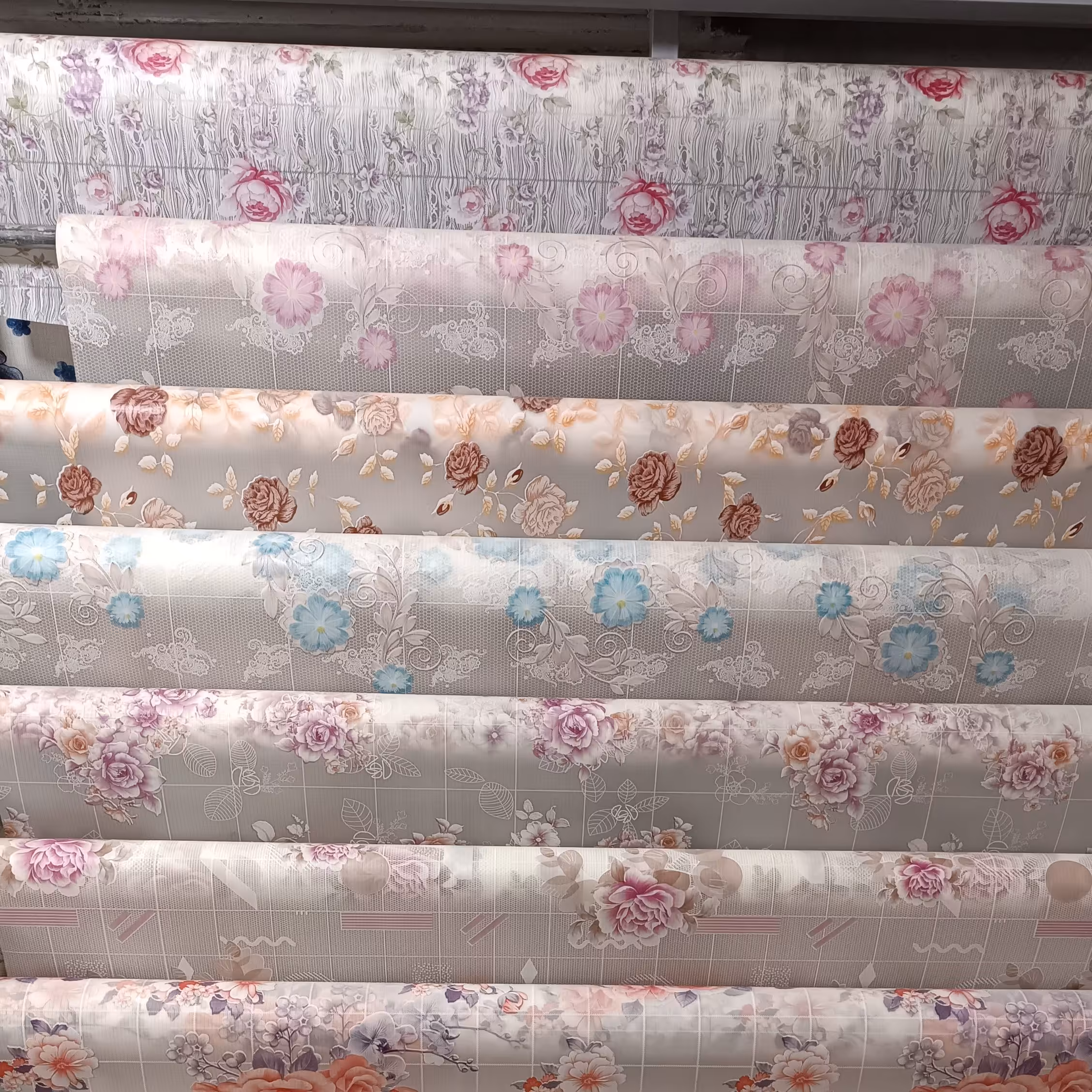 سفره عرض 1/40 و طول 4 متر در طرح های متنوع