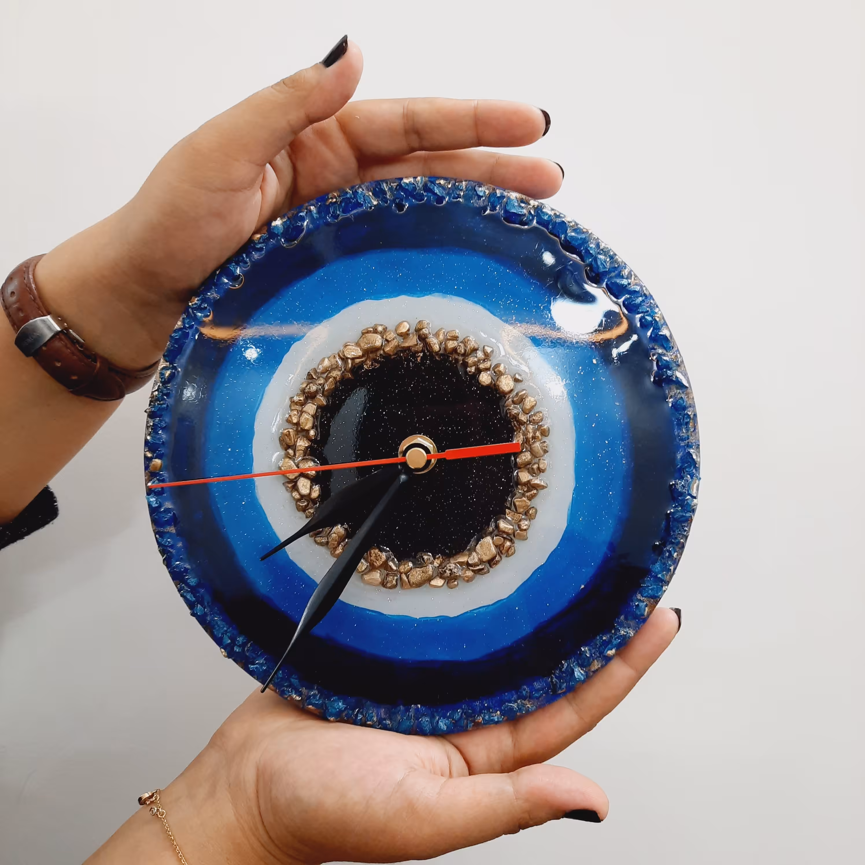 ساعت دیواری و رومیزی 