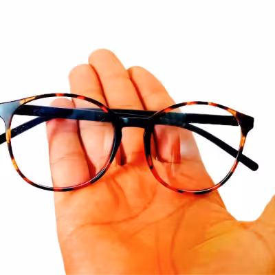 عینک بلوکات blue cut بدون ته رنگ زرد