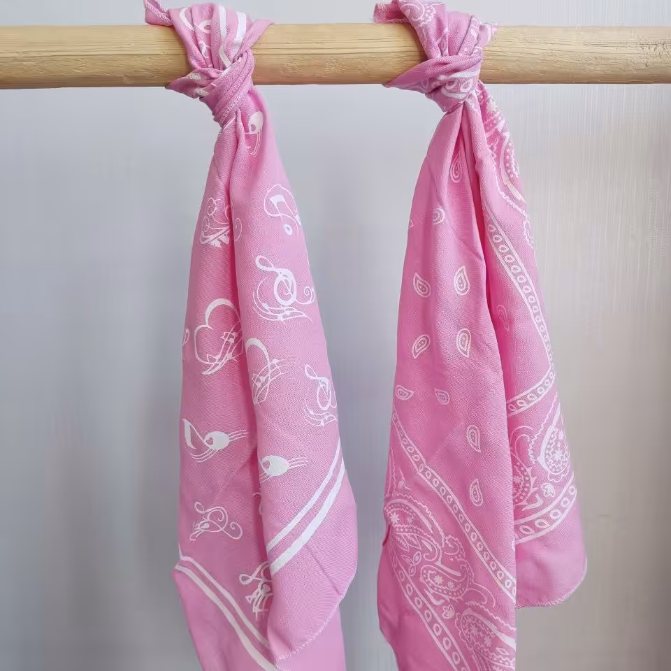 باندانا نخی رنگ صورتی