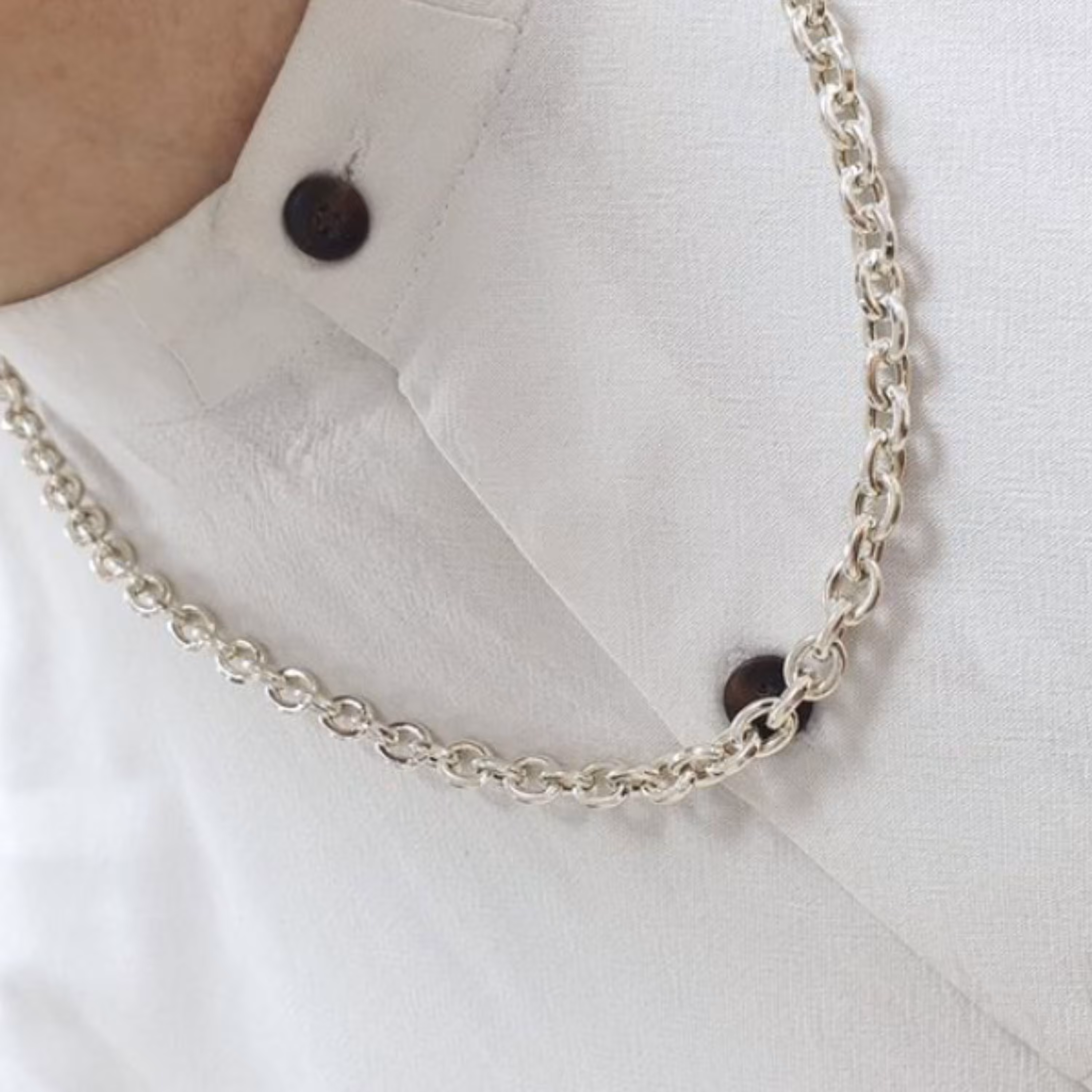 زنجیر گردنی مردانه 2