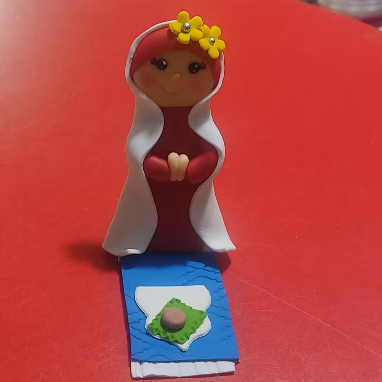 تاپر فوندانتی  جشن تکلیف جشن تاپرعبادت دختر  با تاپر جا نماز تاپر جشن تکلیف