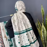 شال نخی کیفیت عالی مناسب استفاده برای چهار فصل 