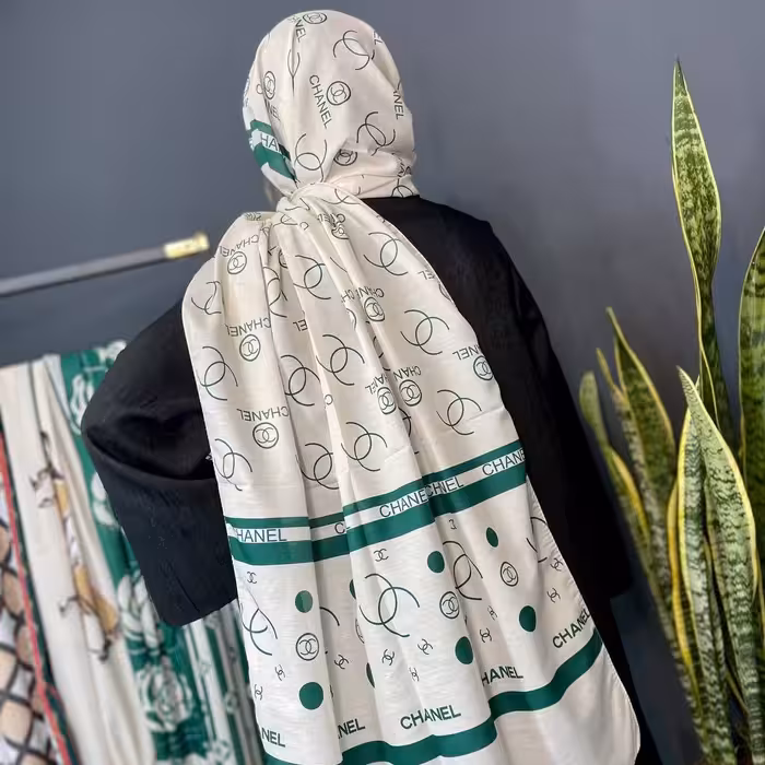 شال نخی کیفیت عالی مناسب استفاده برای چهار فصل 