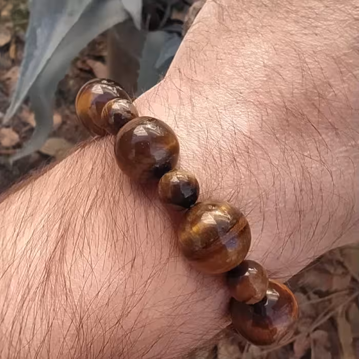 دستبند مردانه و زنانه سنگ چشم ببر