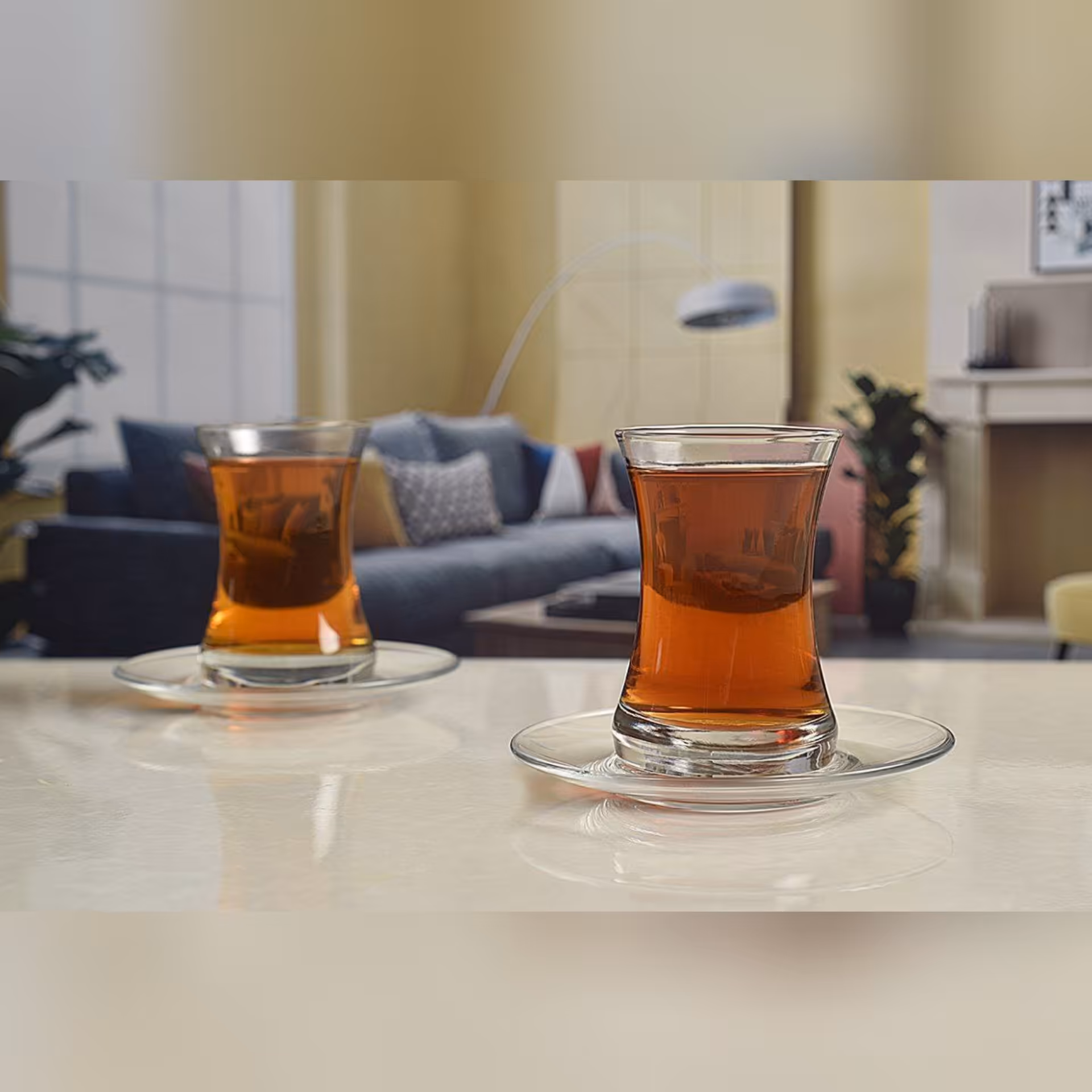 استکان نعلبکی مدل کمر باریک بلور کاوه