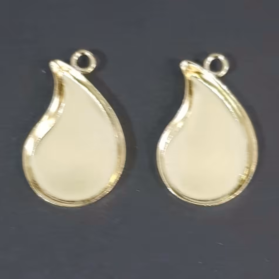 گوشواره برنجی تو پر مدل بته جغه