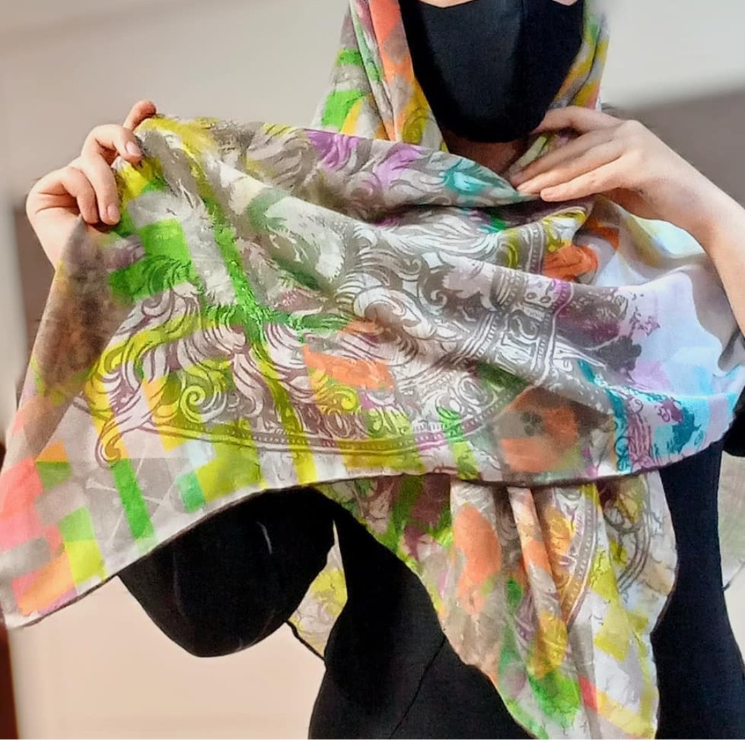 روسری نخی اعلا قواره بزرگ