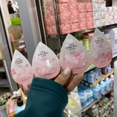 پک مراقبت از پوست ، پاکسازی، آبرسانی و جوانسازی