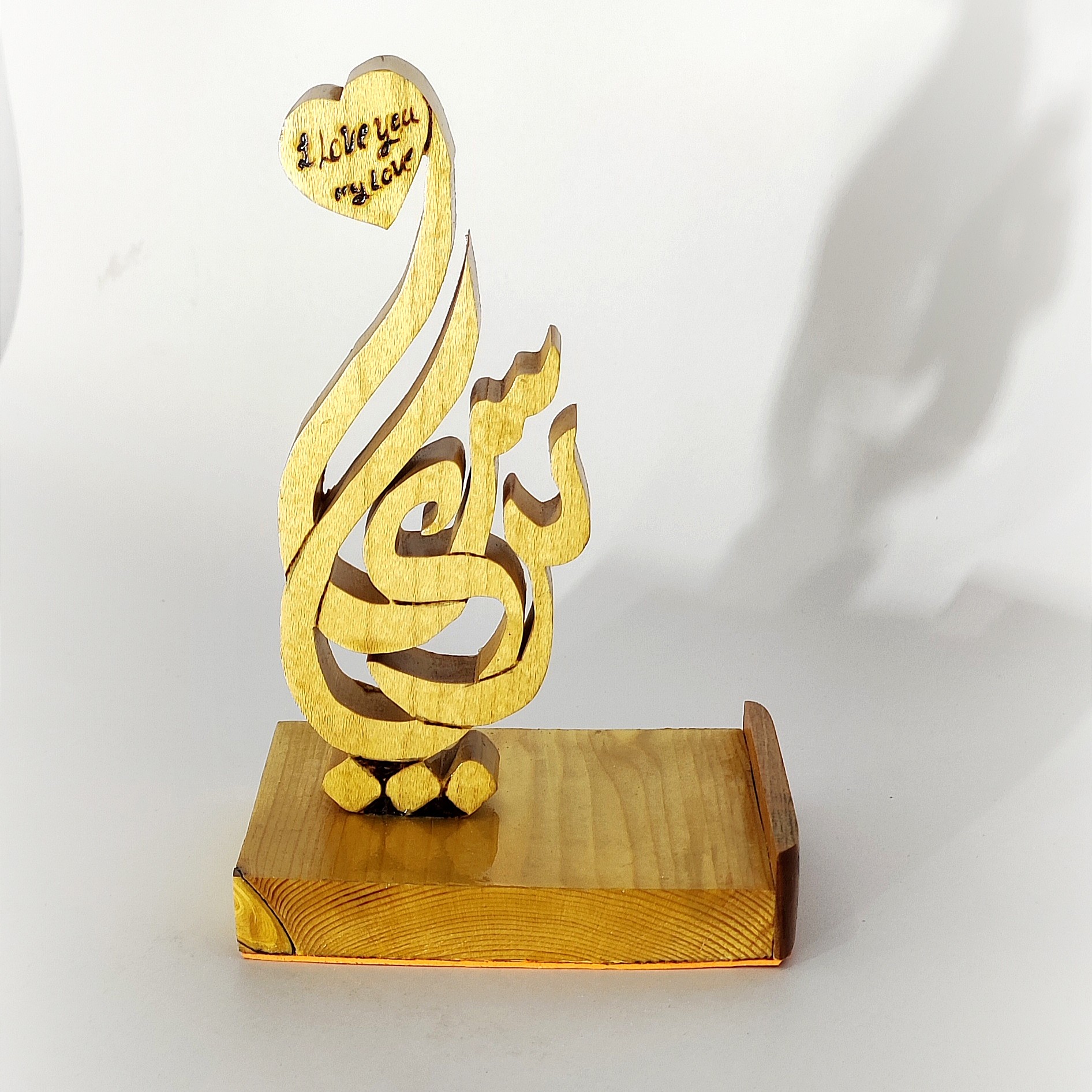 استند موبایل چوبی با اسم زیبای پریسا