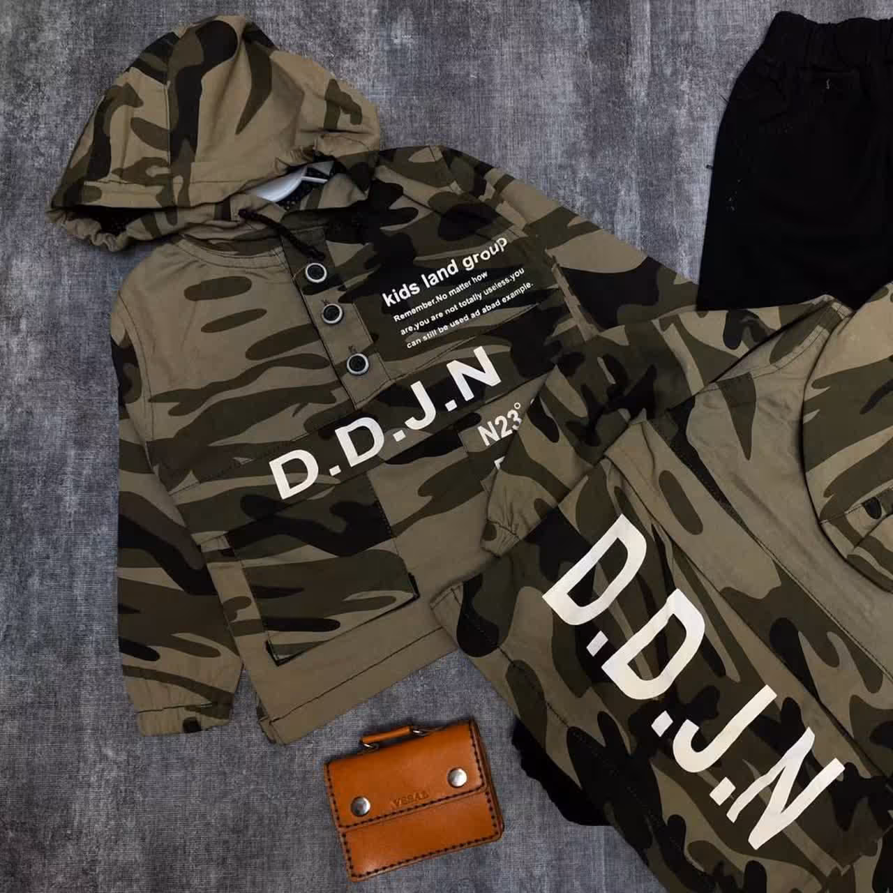 ست اسپرت چریکی بچگانه تا 9 سال مدل 1091