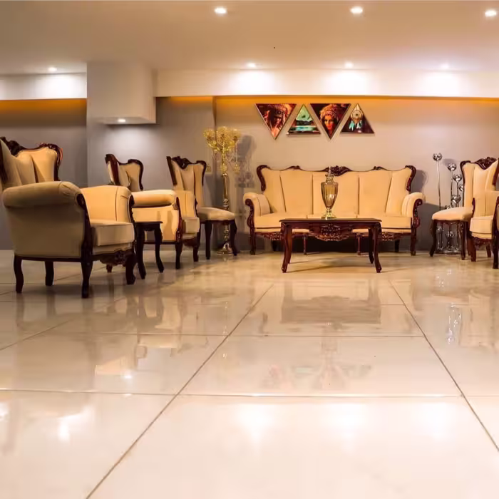 مبل کلاسیک شل 