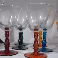 جام پایه رنگی