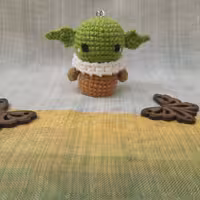 آویز و سرکلیدی بافتنی عروسک بیبی یودا