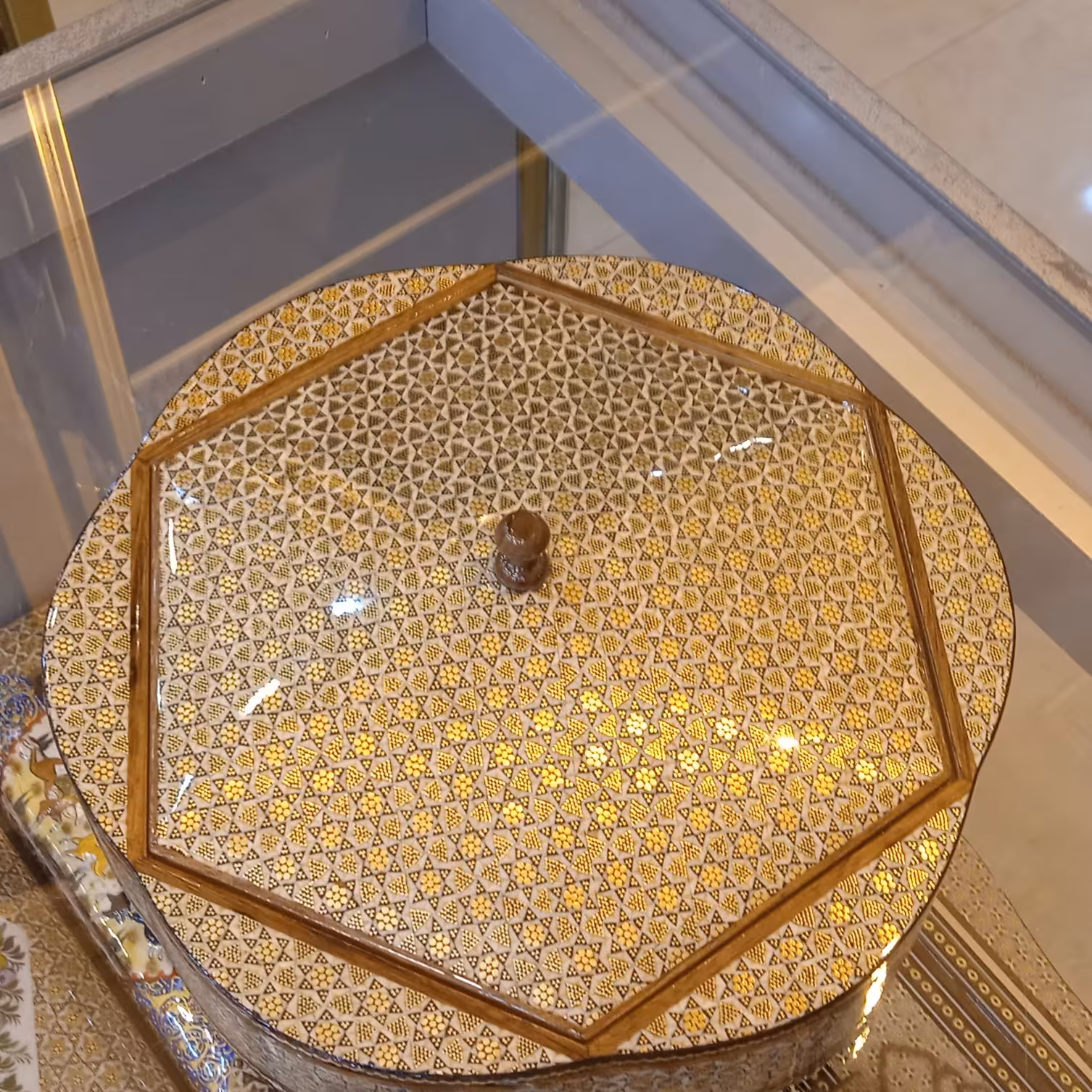 شکلات خوری تمام خاتم اعلا 