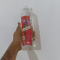 گلاب درجه یک اعلا بدون اسانس (1لیتری)امکان تست قبل تحویل  در اراک