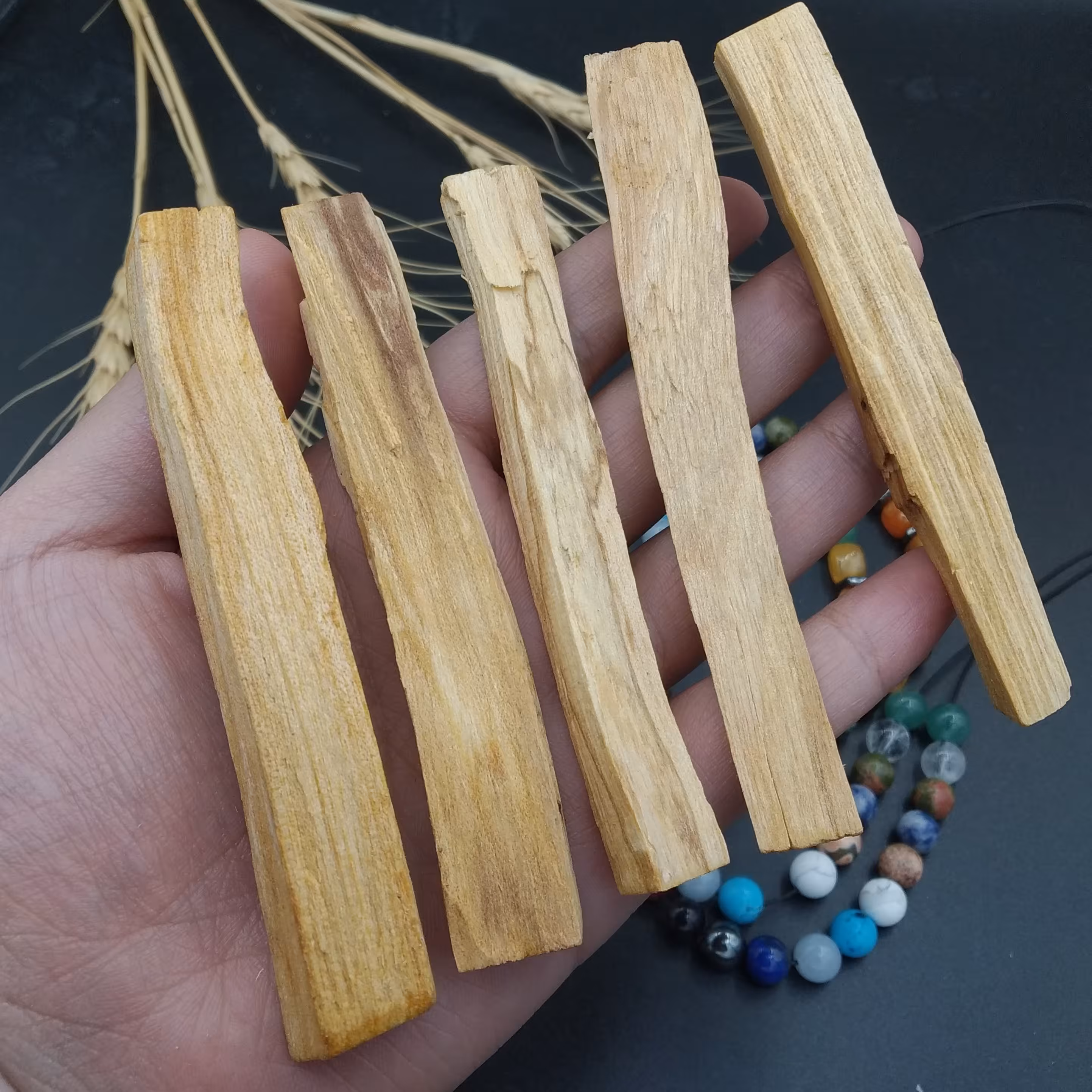 20 عدد چوب پالوسانتو اصل  با رایحه ای بی نظیر