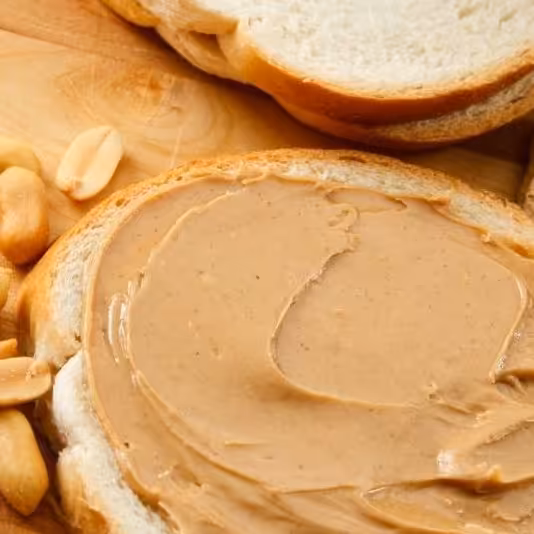 کره بادام زمینی آستانه اشرفیه بسیار خوش طعم  بادام زمینی تازه