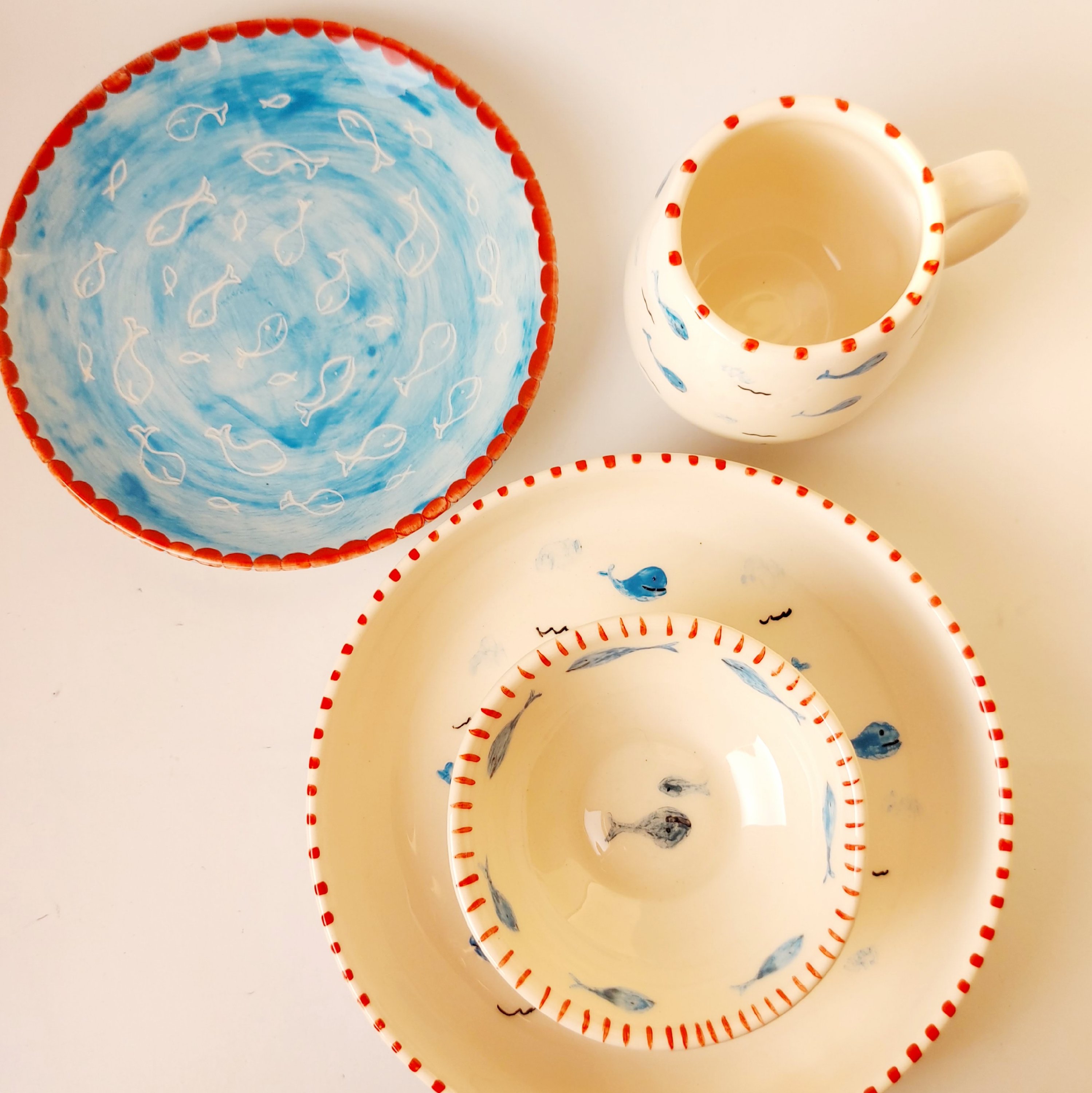 ست  غذاخوری سرامیک یک نفره  طرح نهنگ دست ساز 4 تکه (پس کرایه)