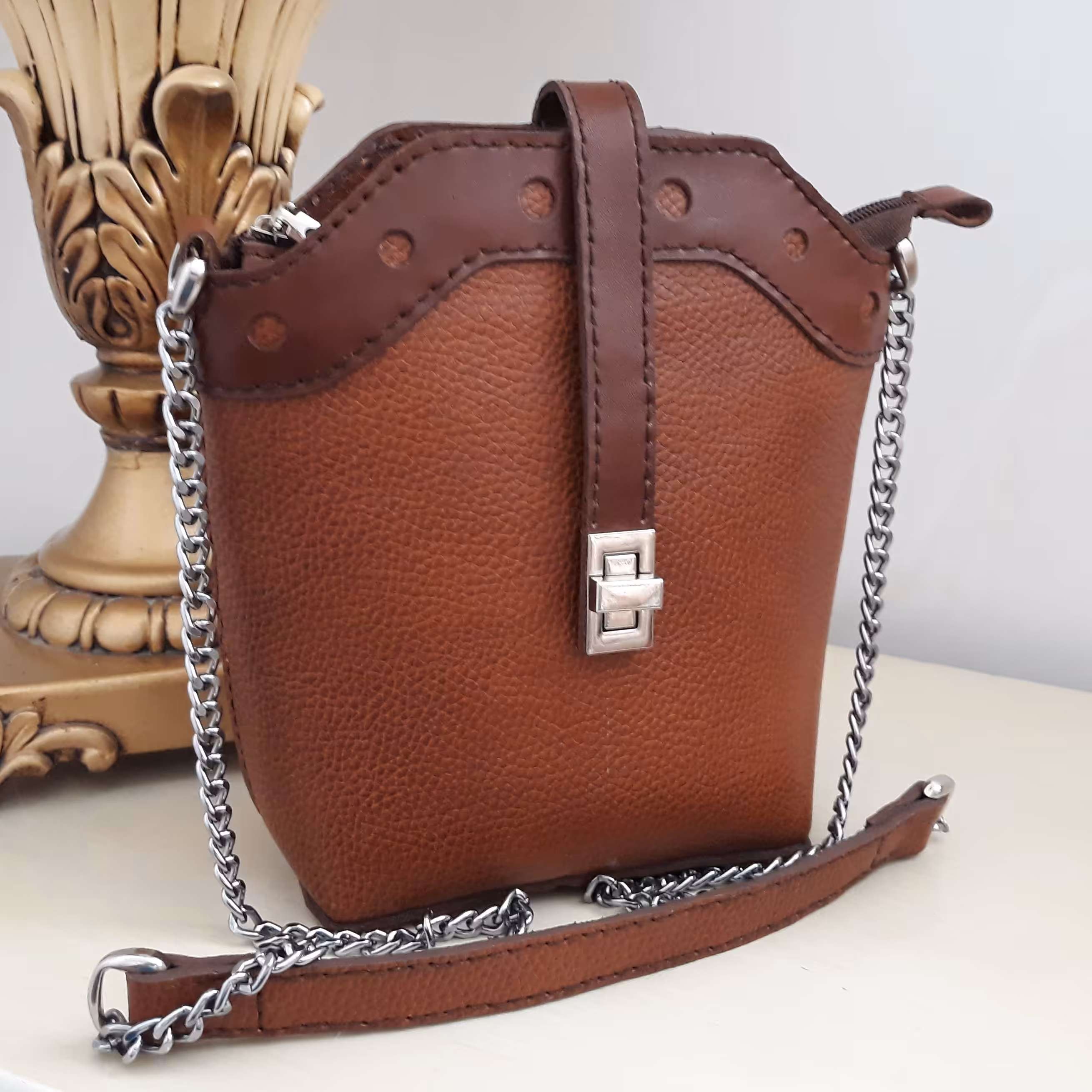 کیف دخترانه چرم طبیعی و دست دوز