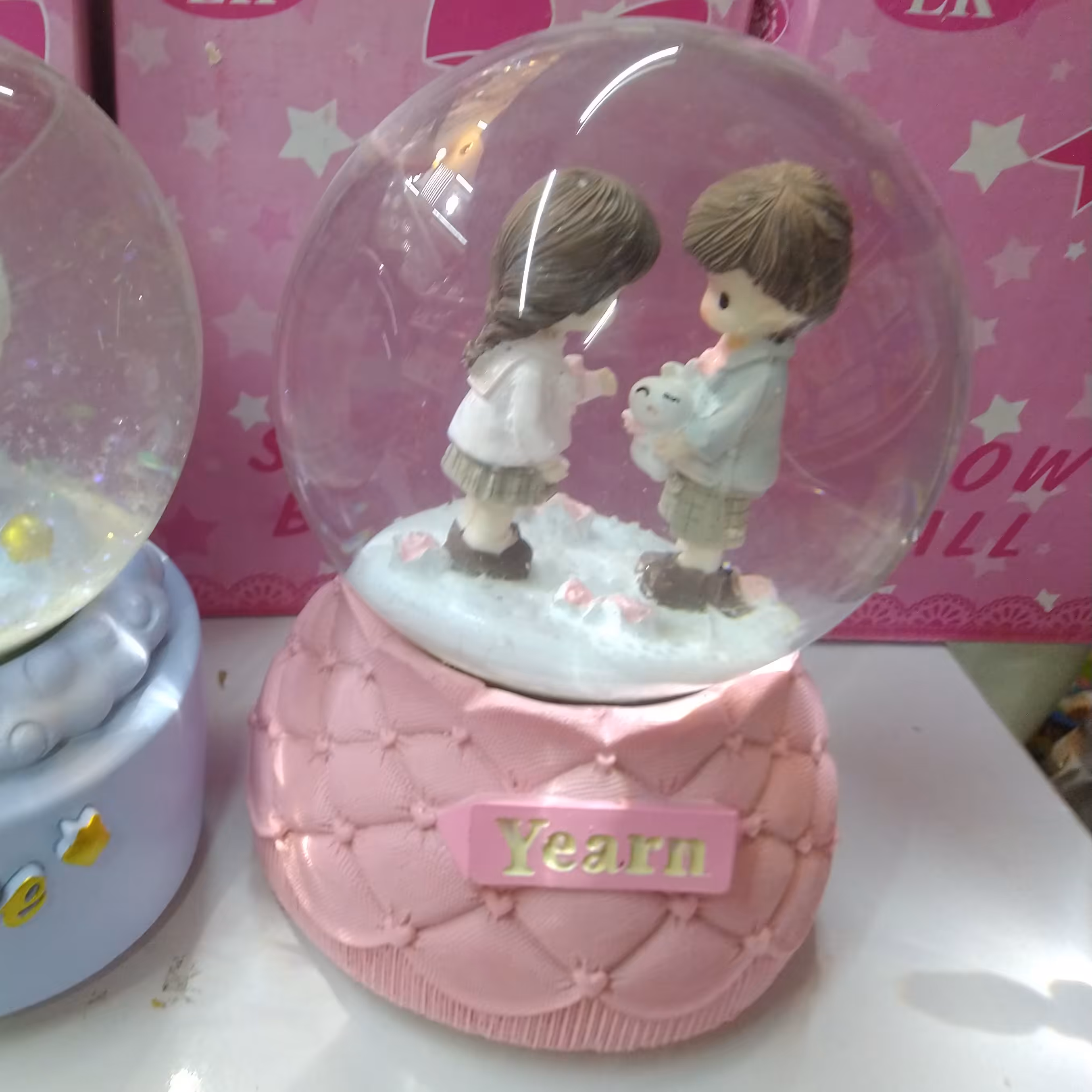 گوی موزیکال خارجی با چهار رنگ رقص نور و پنج مدل موزیک مختلف