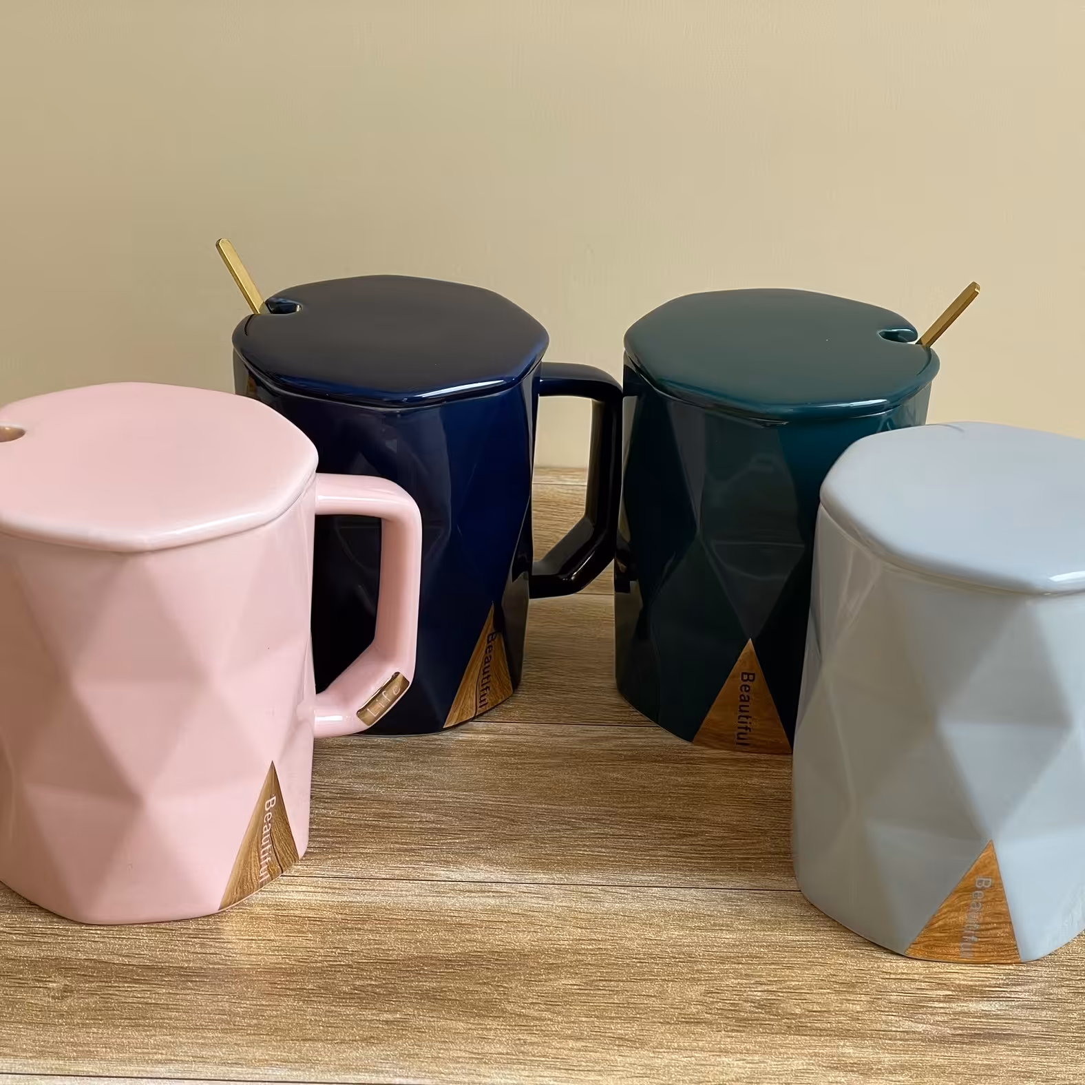 ماگ چند ضلعی 