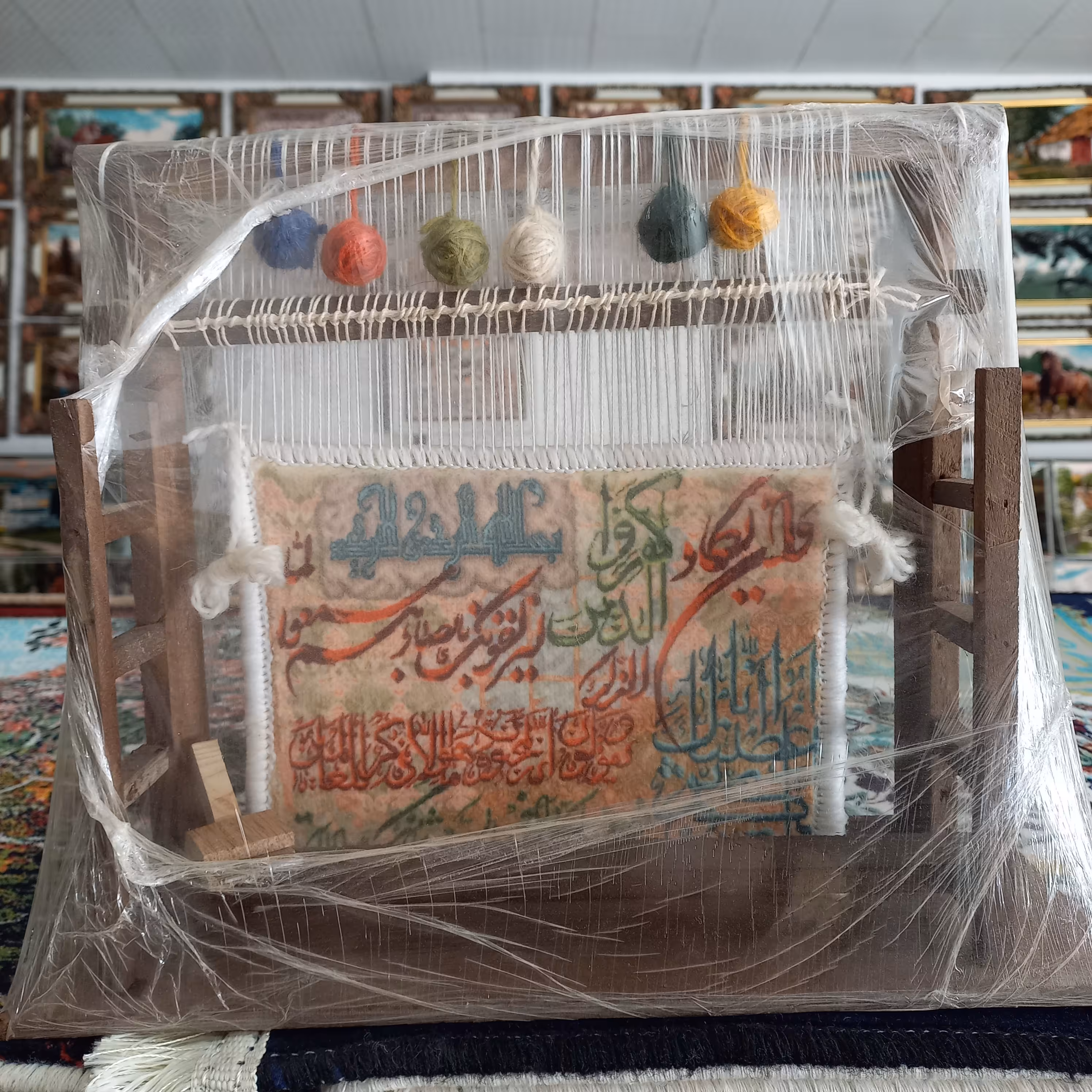 دار قالی همراه با فرش 1200 شانه سایز فرش 25.35 