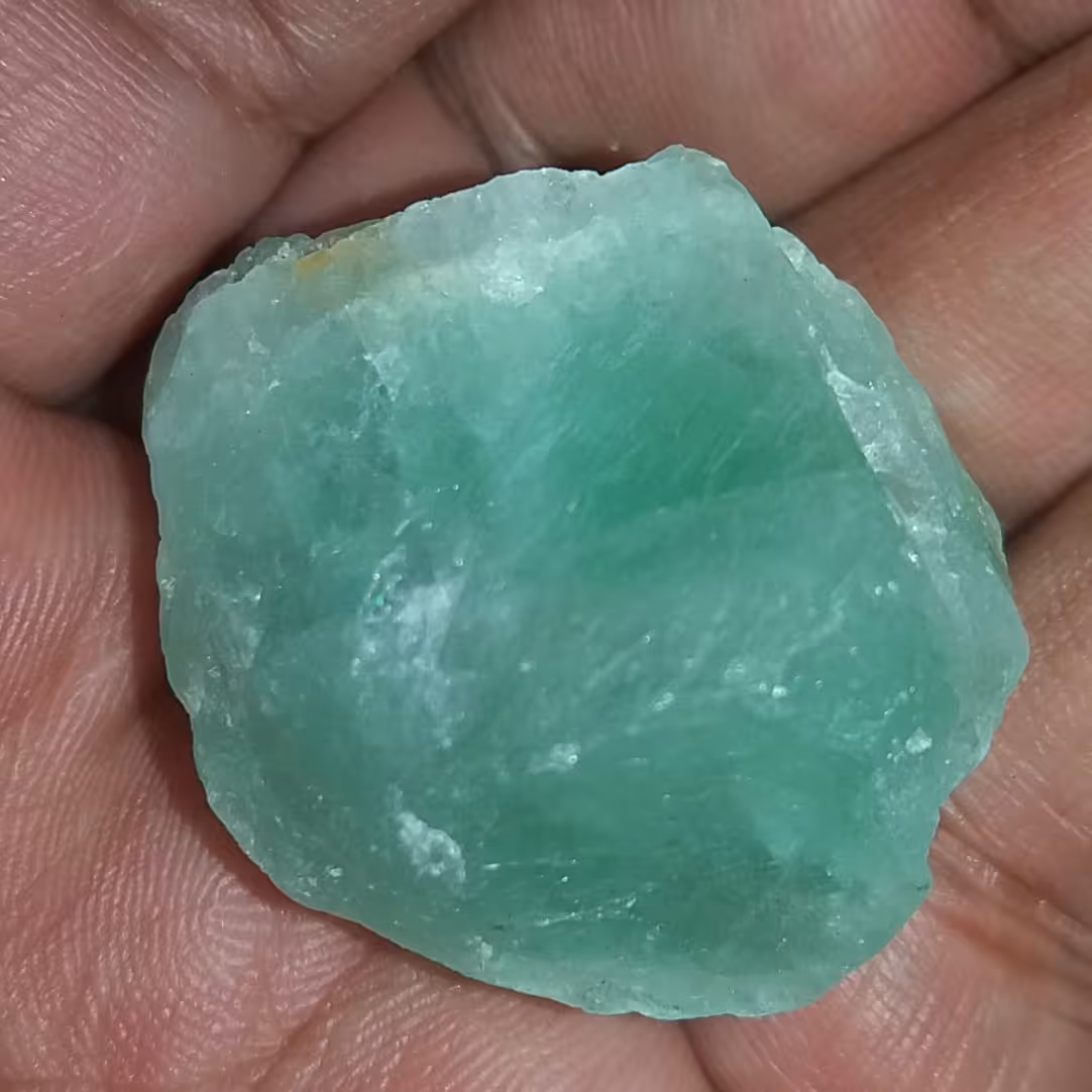 اکوامارین سنگ اصل معدنی 