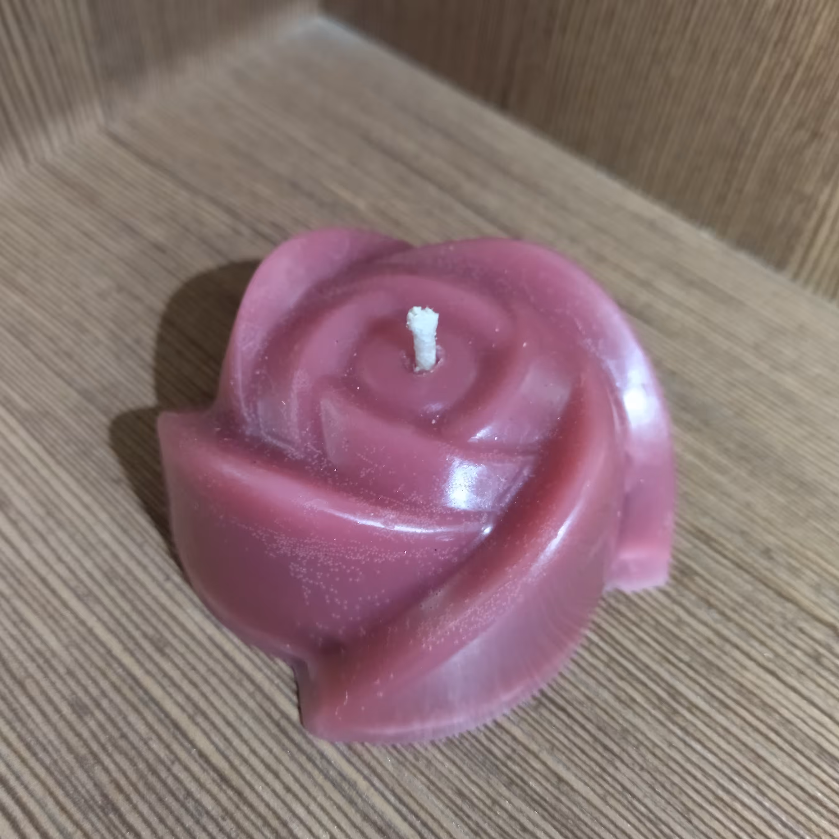 شمع گل رز ساده