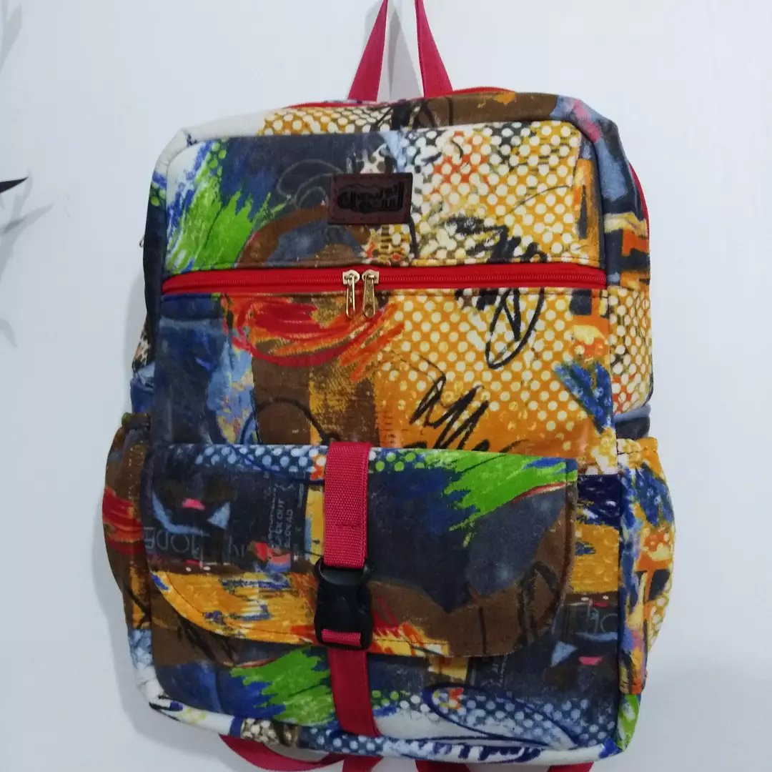 کوله پشتی پارچه ای بزرگ ( تولید خانگی با چرخ صنعتی) ap 211
