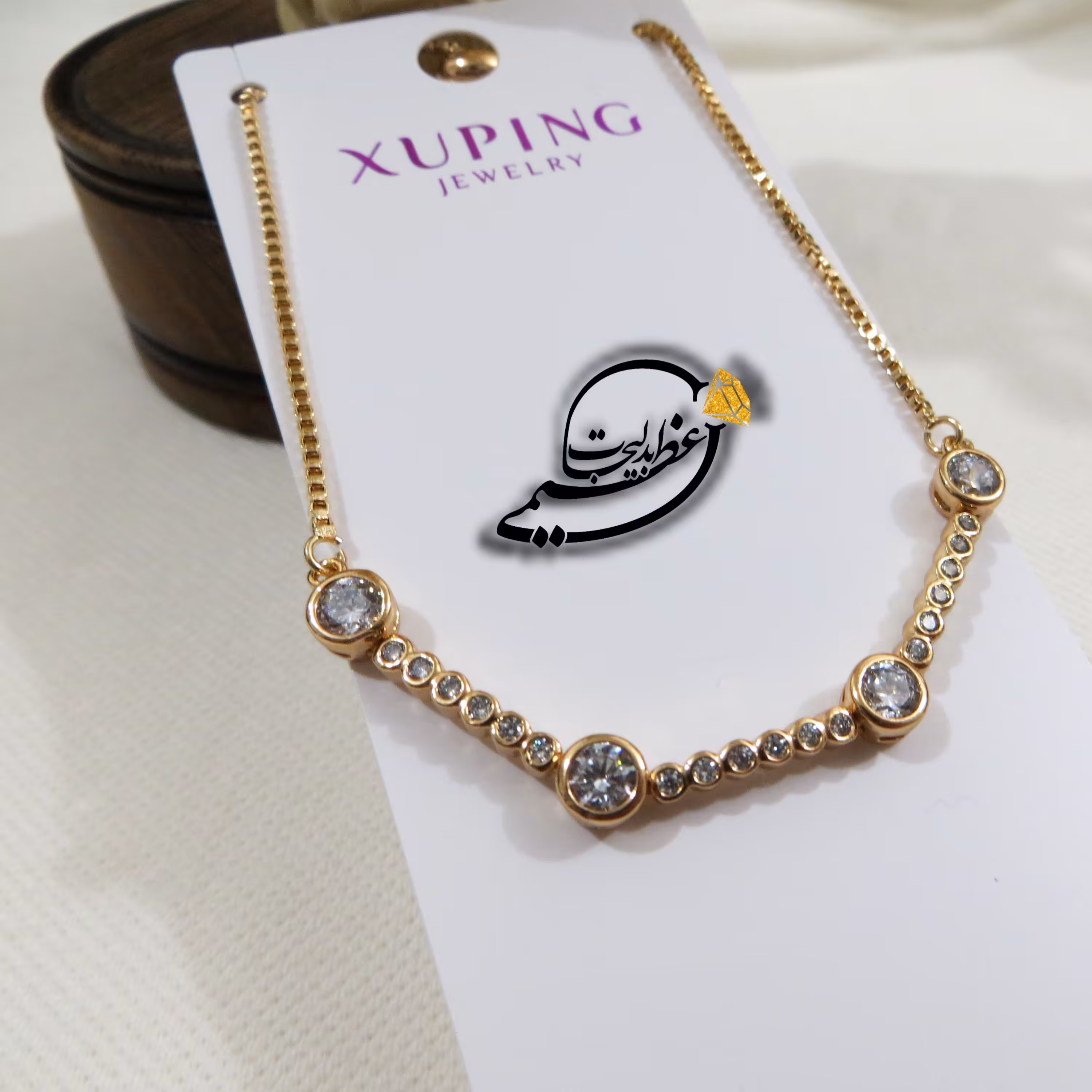 دستبند آسانسوری برند Xuping از جنس مس و روکش طلا درجه یک طرح نگین دار طلایی