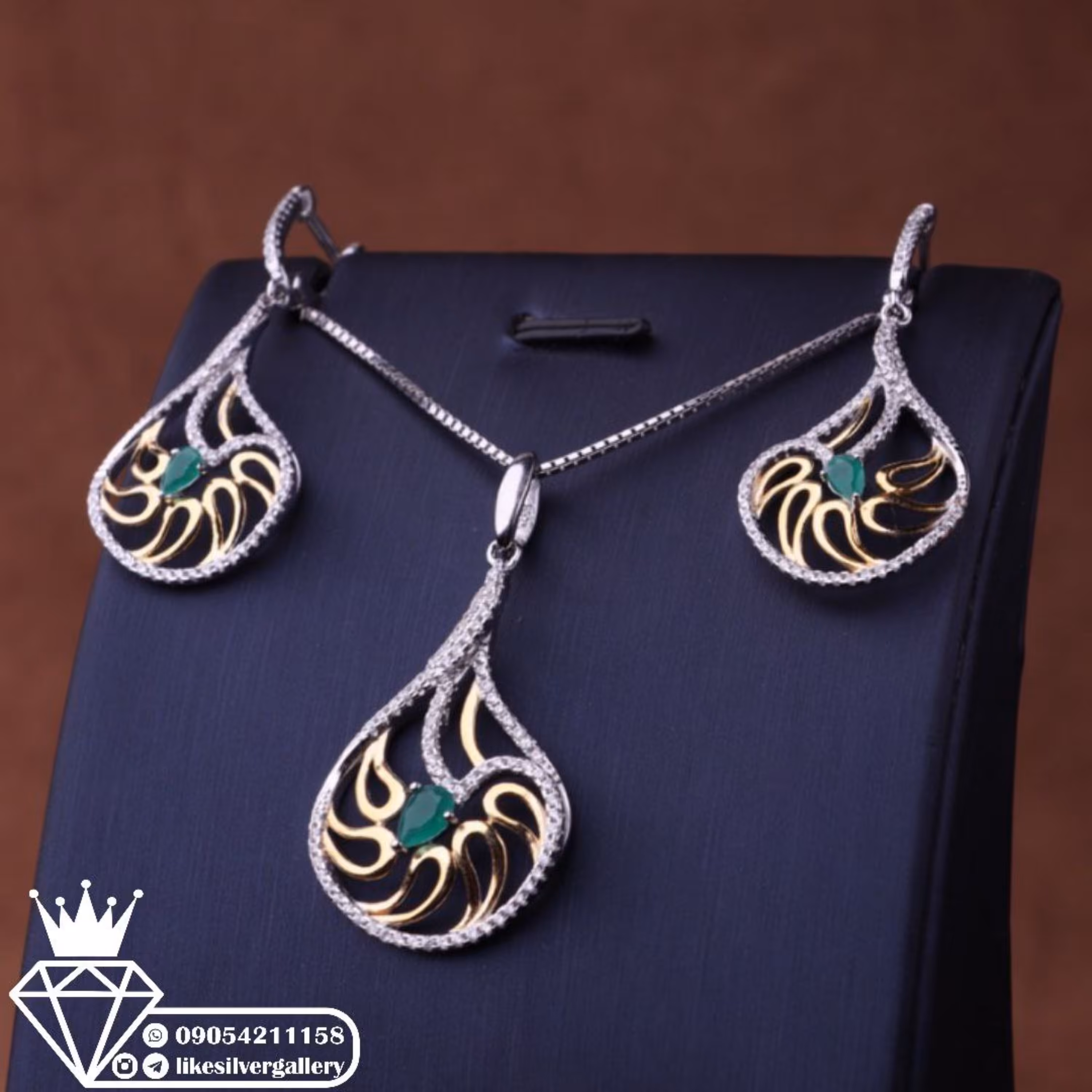 نیم ست رادیوم نقره وزن 12.12 گرم وزن زنجیر 2.6 گرم ارسال رایگان