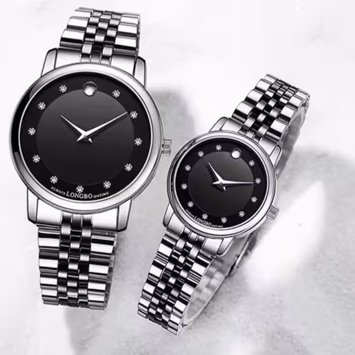 ساعت برند لنگ بو longbo ست، تکی هم به فروش میرسد فلزی دو رنگ با یکسال گارانتی موتور و ثابت بودن رنگ قاب و بند ساعت عبدی 