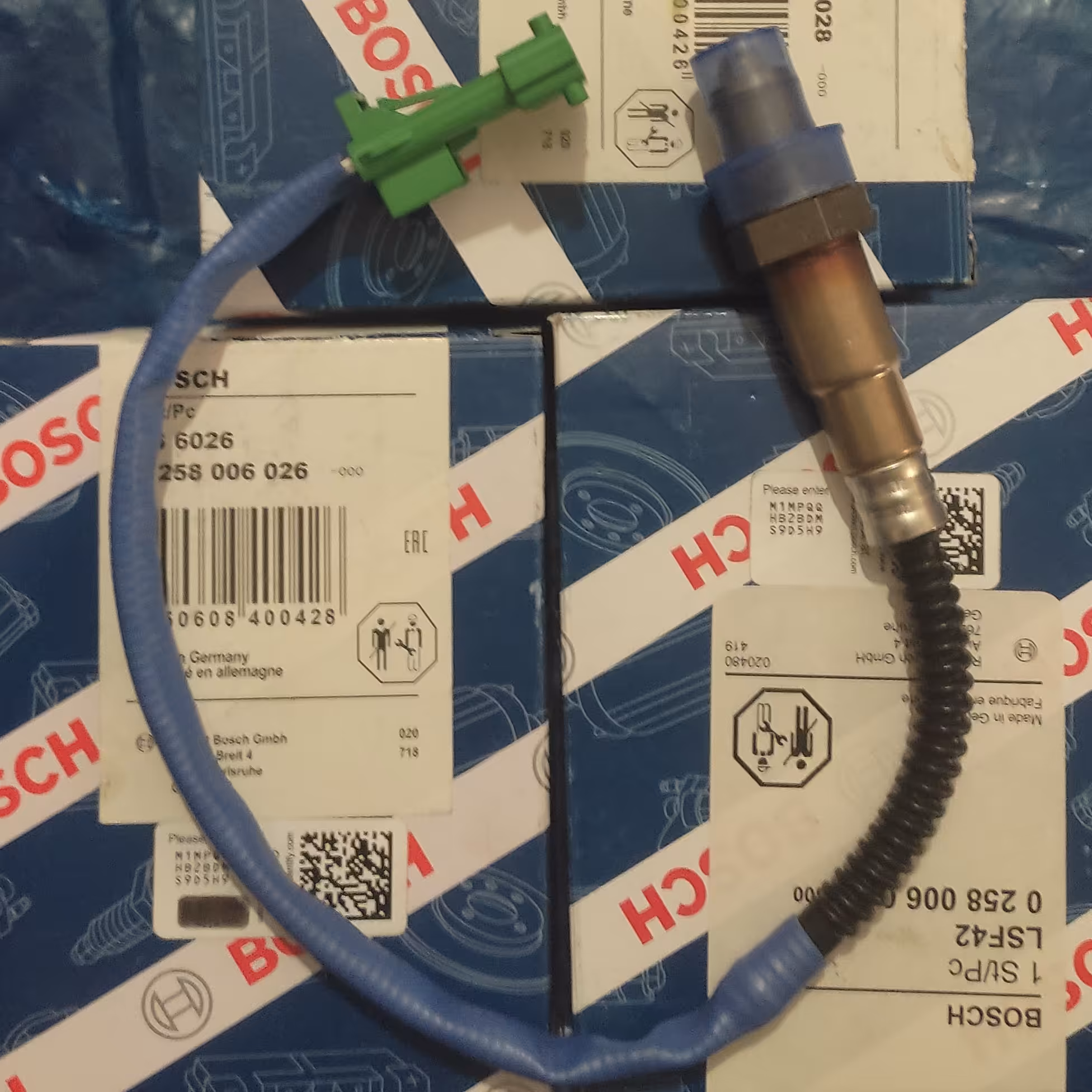 سنسور اکسیژن کوتاه bosch آلمان اصلی