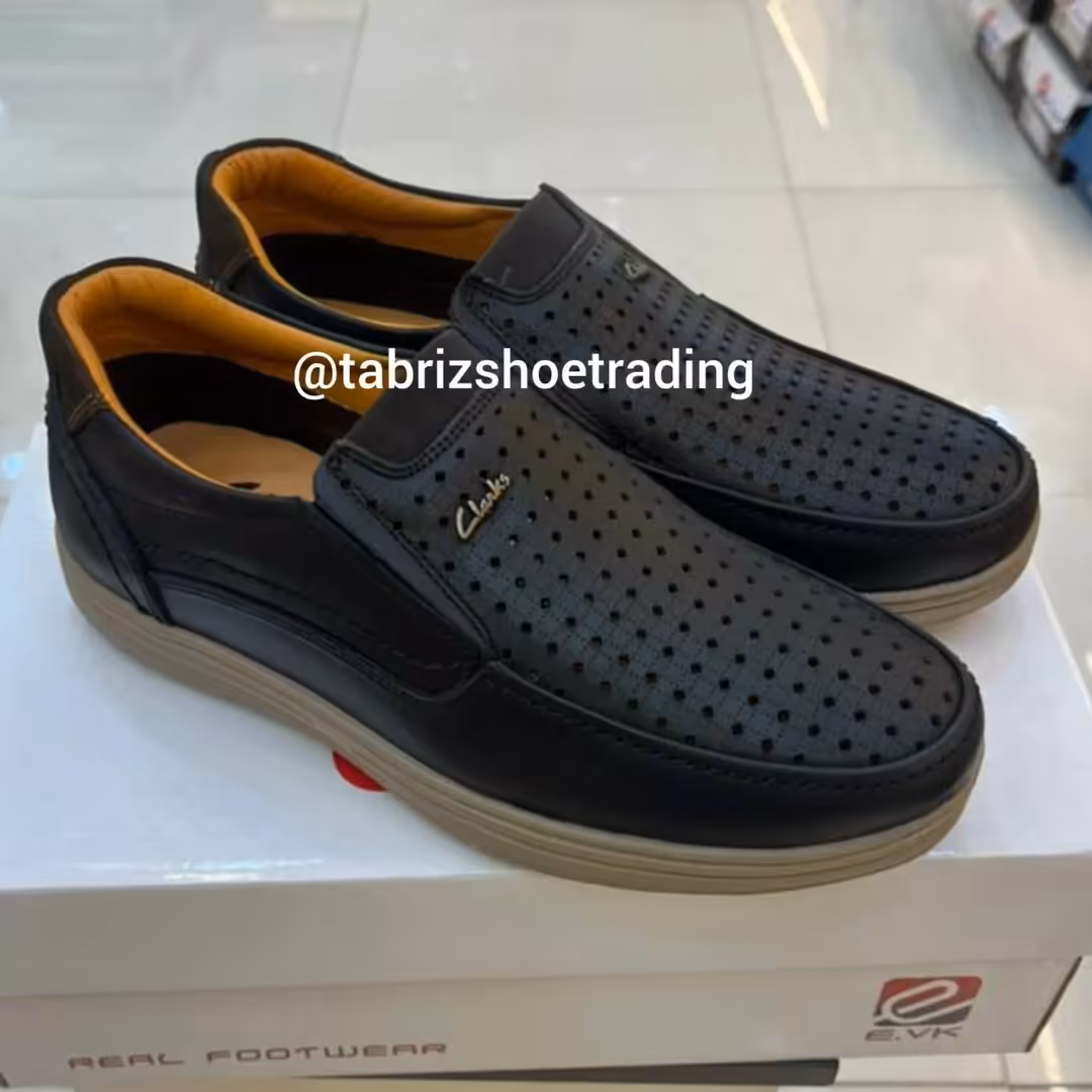 کفش مردانه تابستانی تمام چرم گاوی آستر چرم و زیره پی یو 