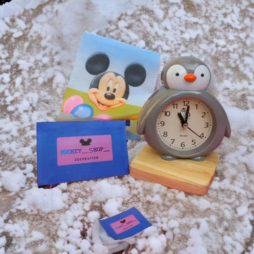 ساعت رومیزی  پنگوئن فانتزی  زنگدار  پلاستیکی نشکن 