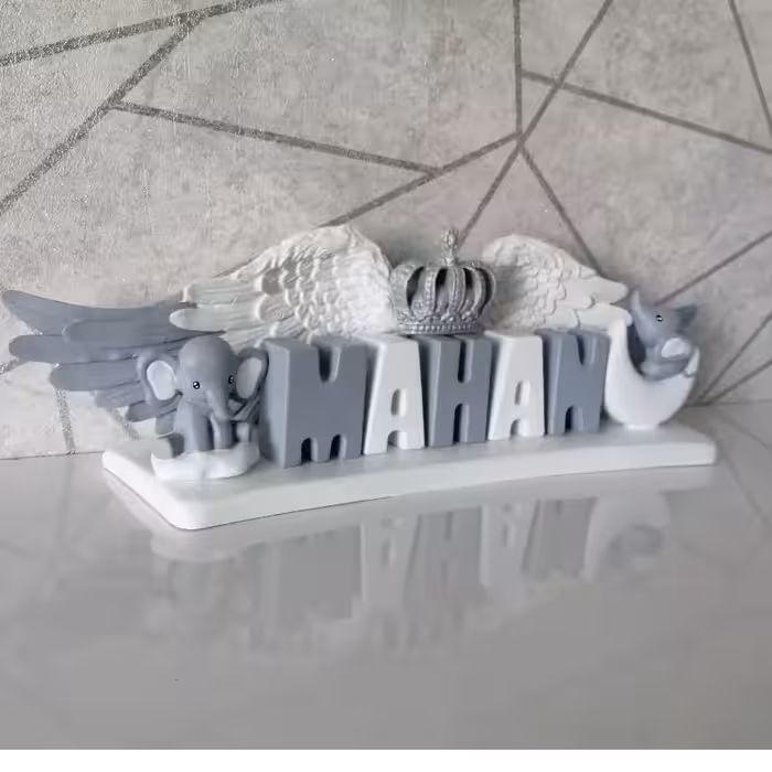 استند اسم پسرانه 