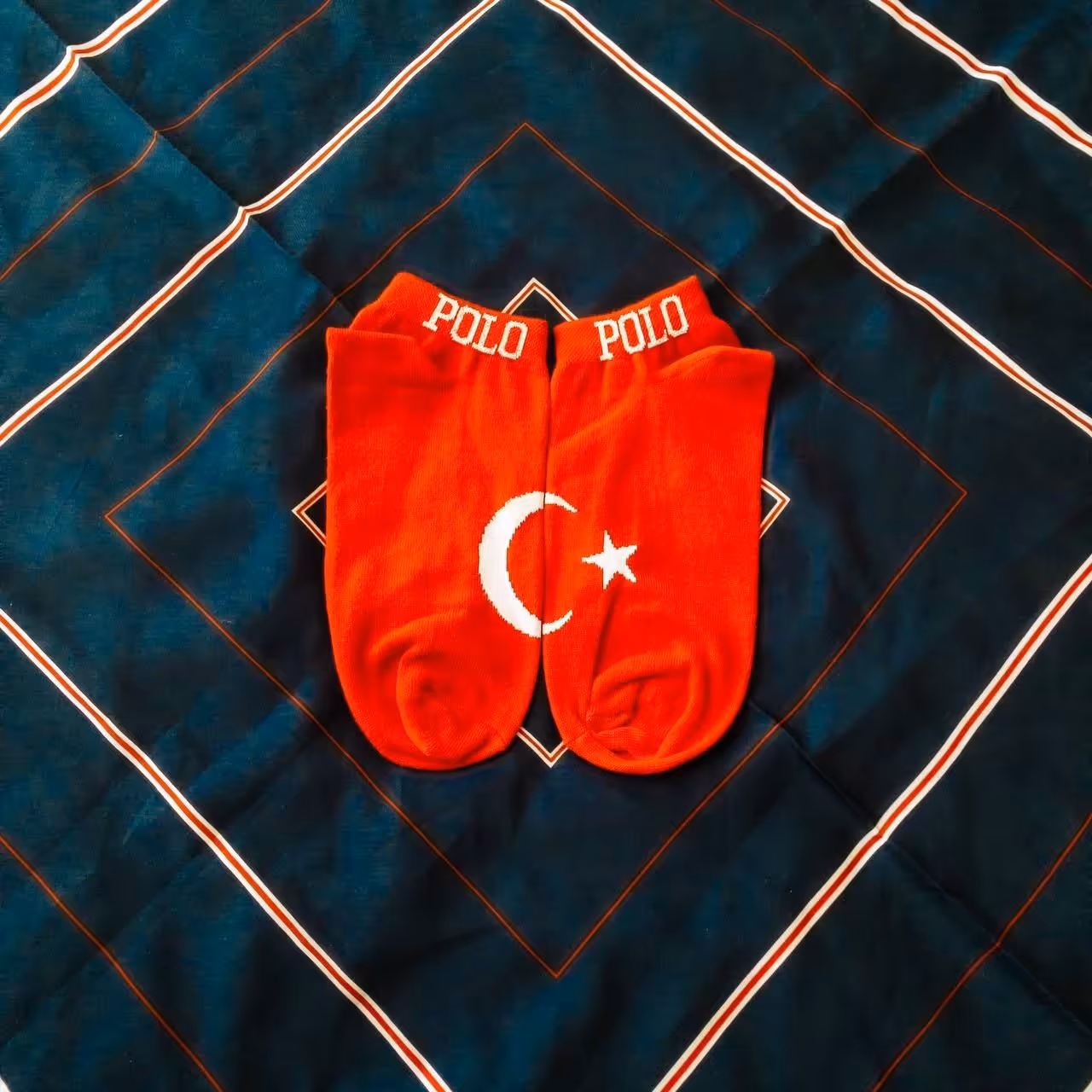 جوراب مچی طرح پرچم 