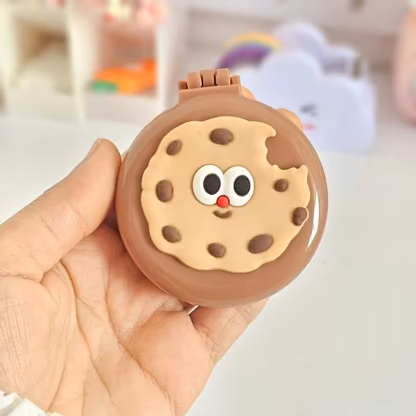 آینه جیبی به همراه برس فانتزی