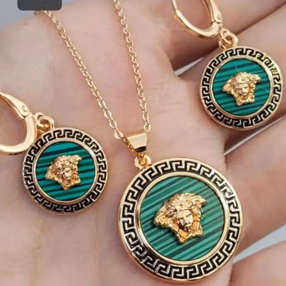 نیمست زنانه ورساچ