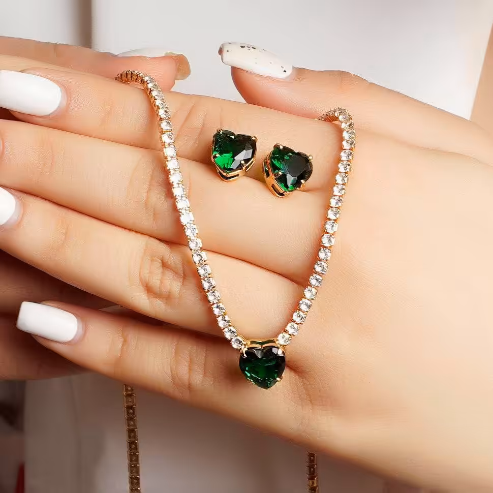 نیم ست زنانه وای اس ایکس ysx نگین دار سبز زمردی