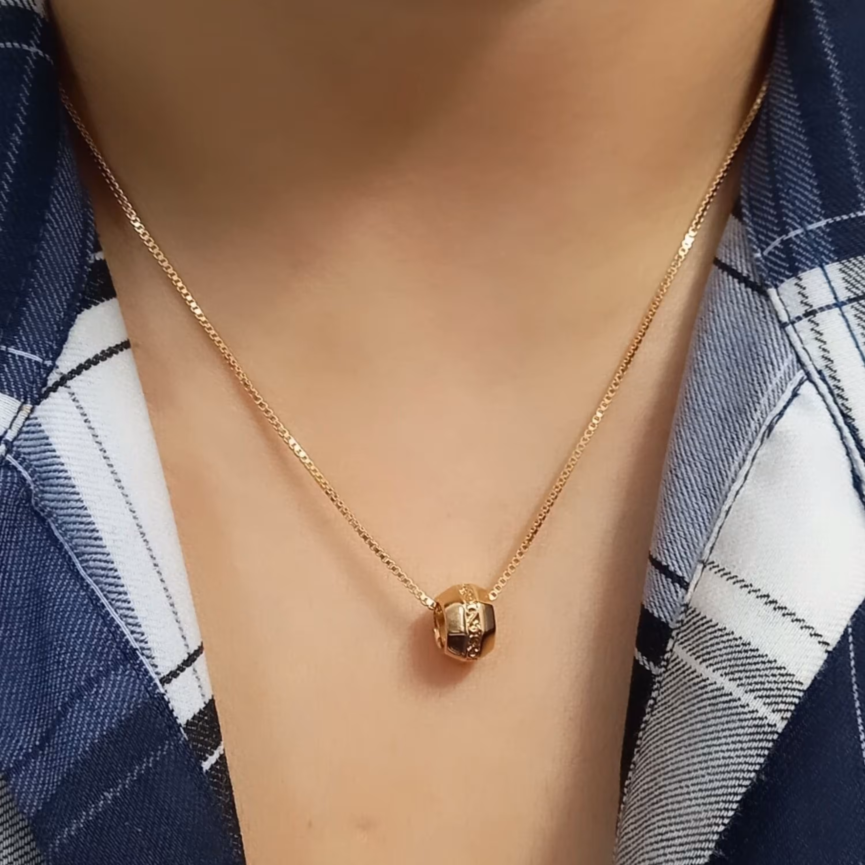 آویز مهره نگین دار طرح طلا برند ژوپینگ با زنجیر دیپلمات