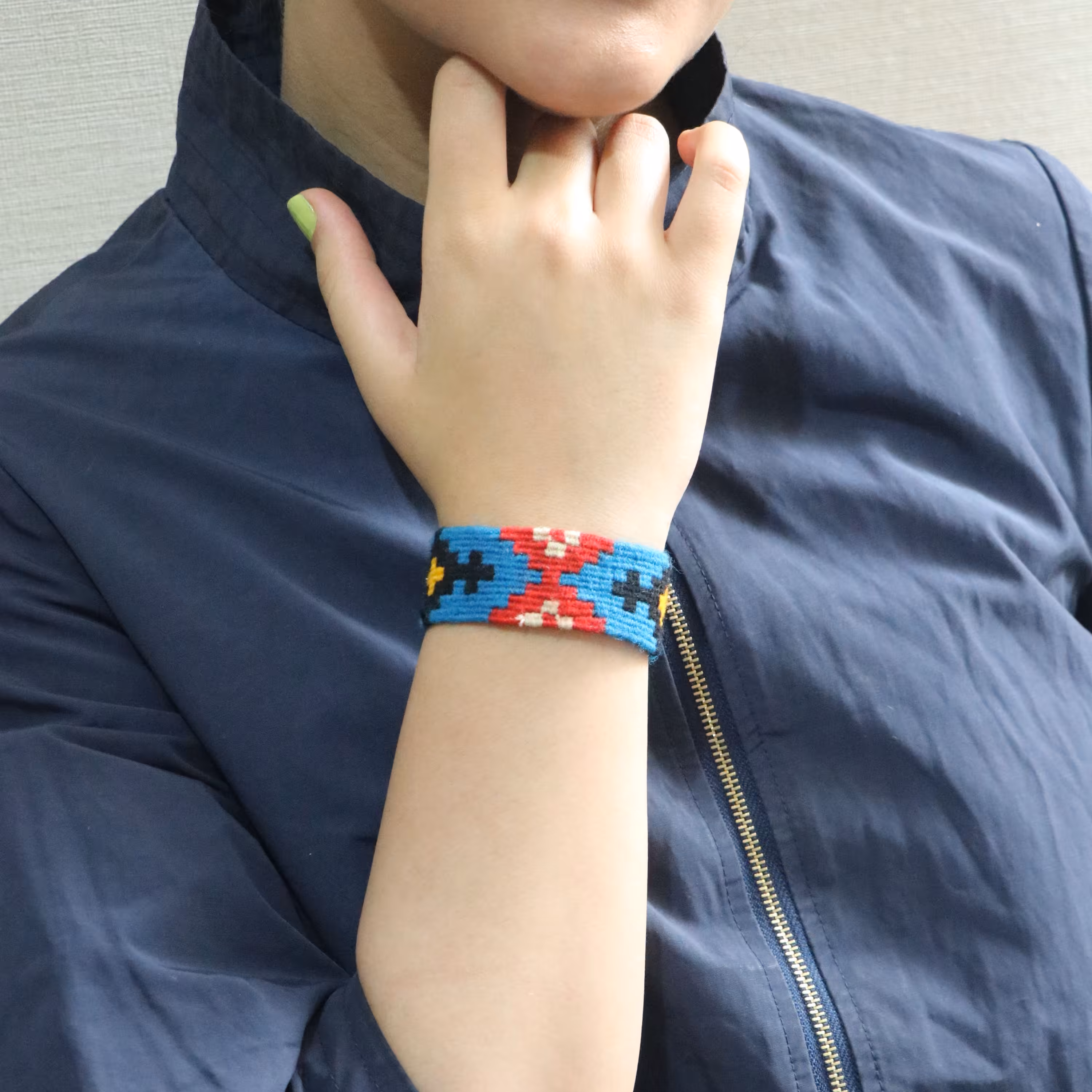 دستبند گلیم بافت طرح دریا