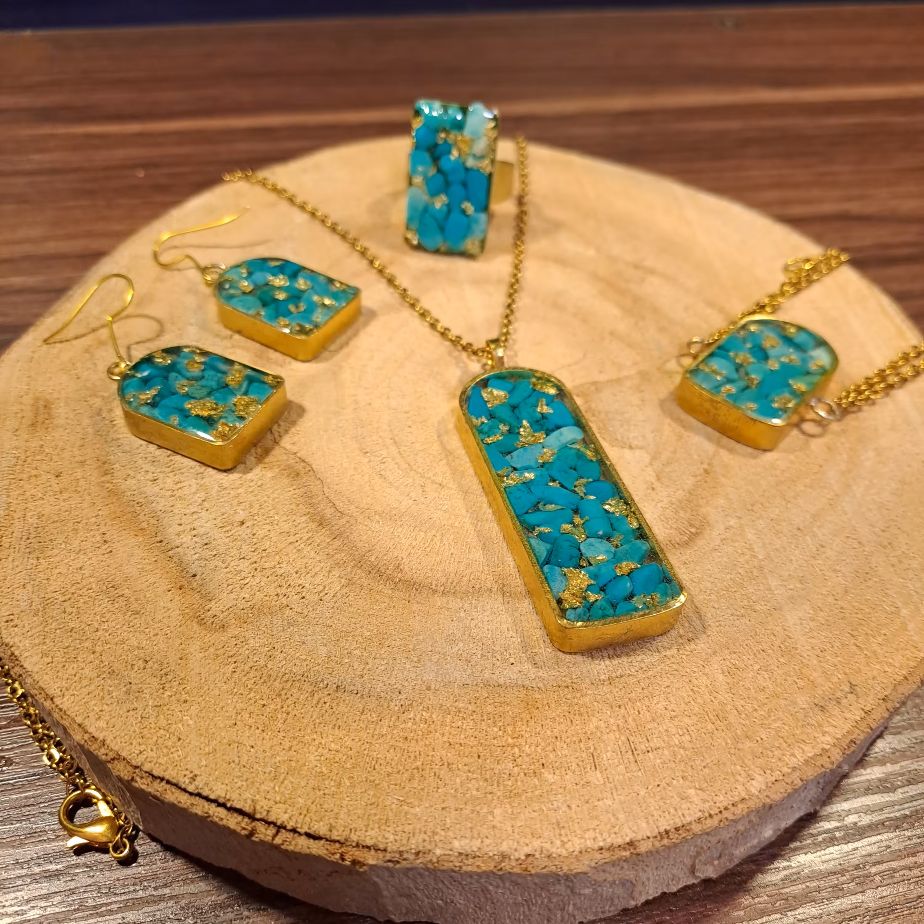 ست فیروزه زیبا و جذاب رزینی