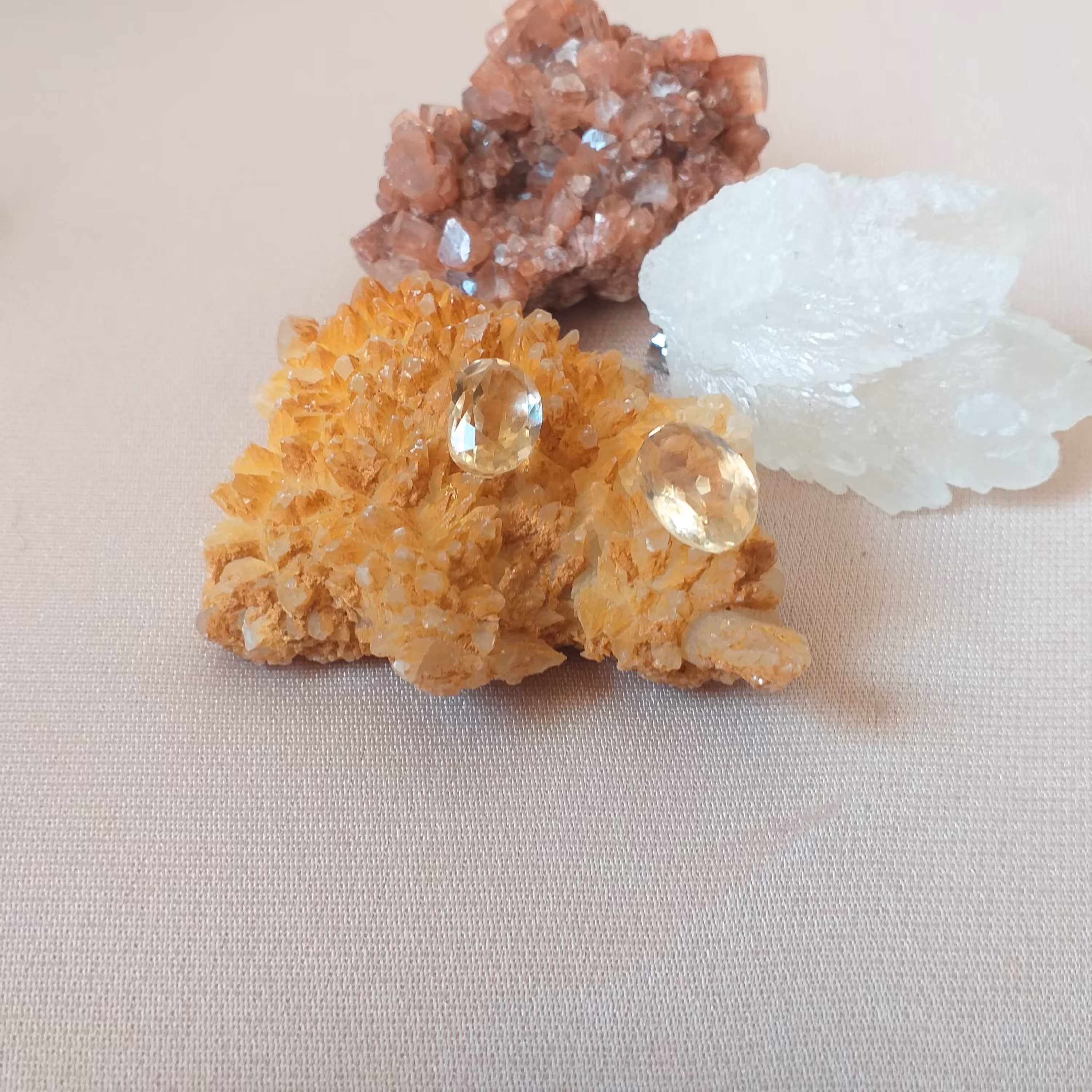 نیم ست سیترین افریقا