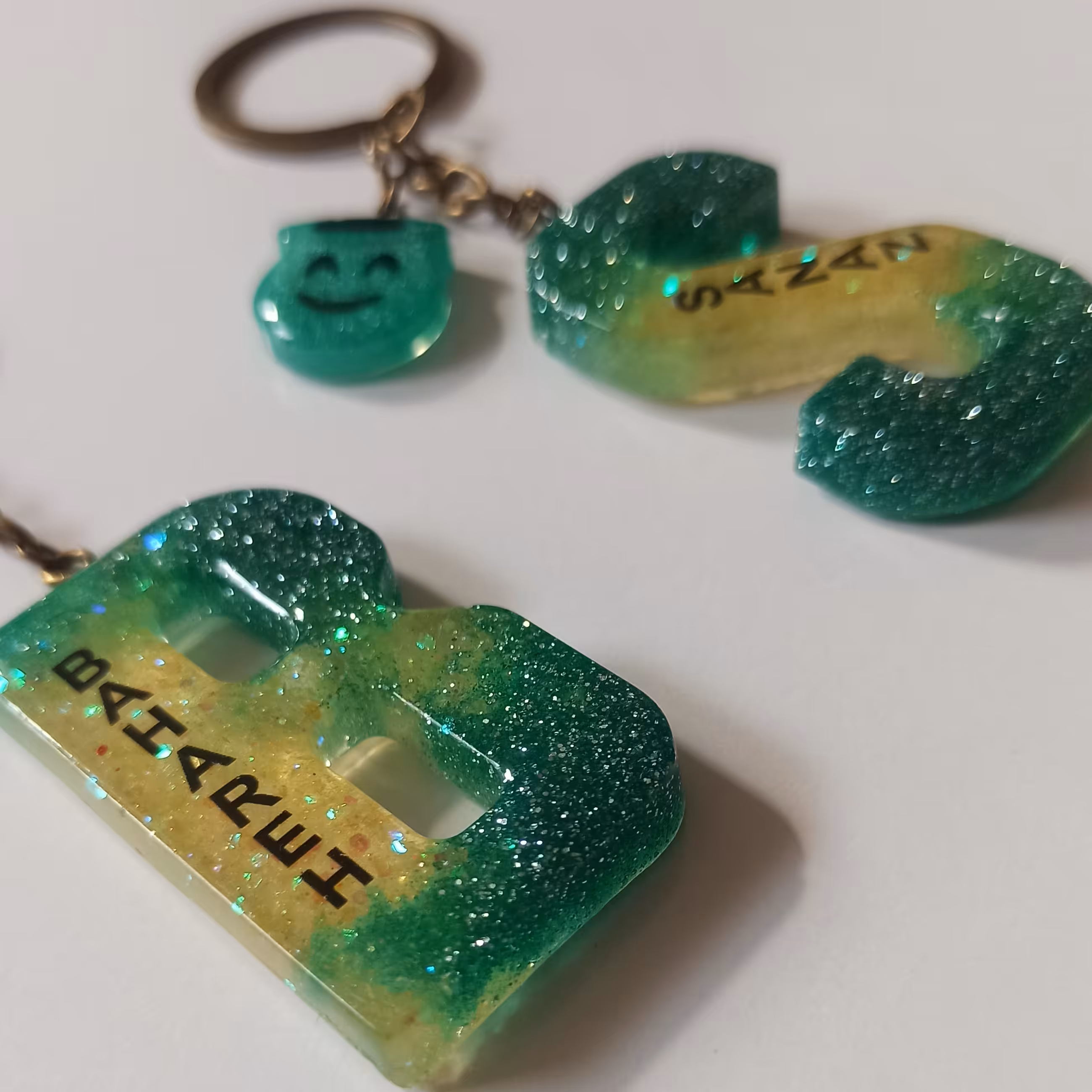 جا کلیدی .اویز  ماشین. آویز کیف .استند رو میزی