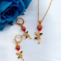 نیم ست گوشواره و گردنبند طرح گل لاله مارک jz 